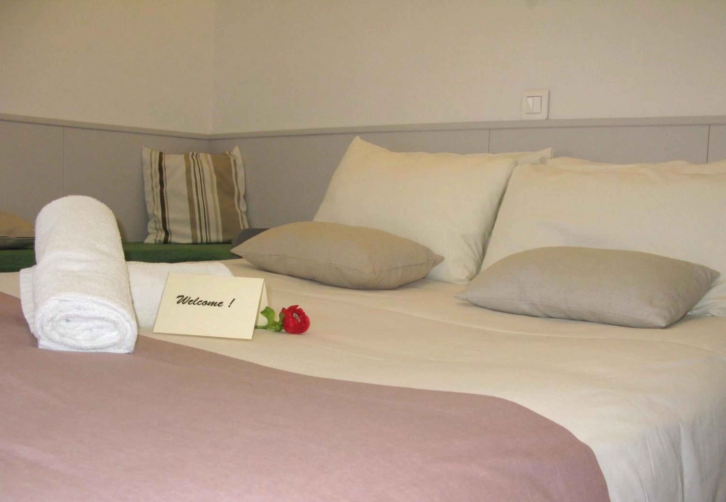 Other, Bed in la Résidence Berceau de Bernadette - Bernadette's cradle - Near Bernadette'House