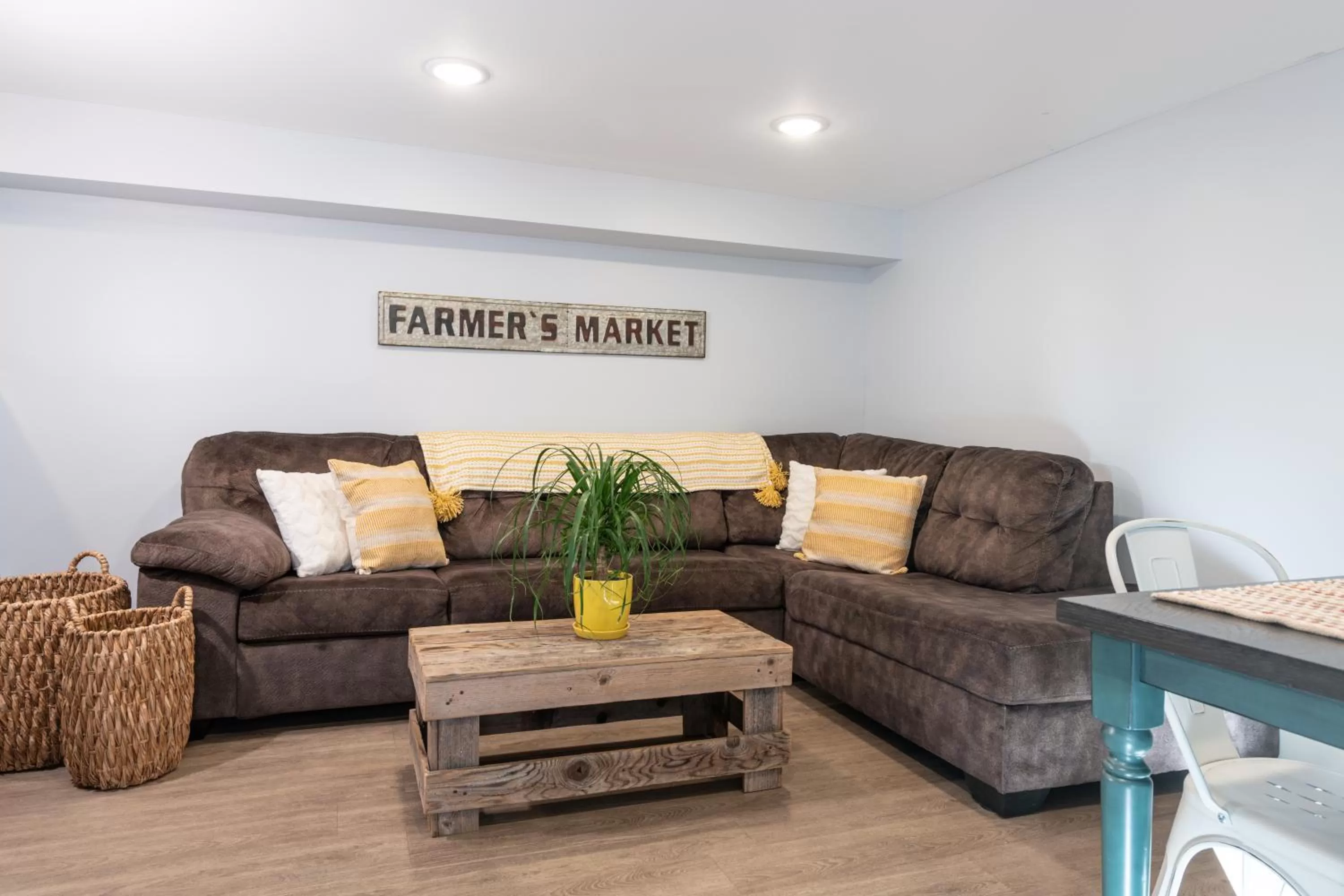 Living room, Seating Area in Mad River Lodge
