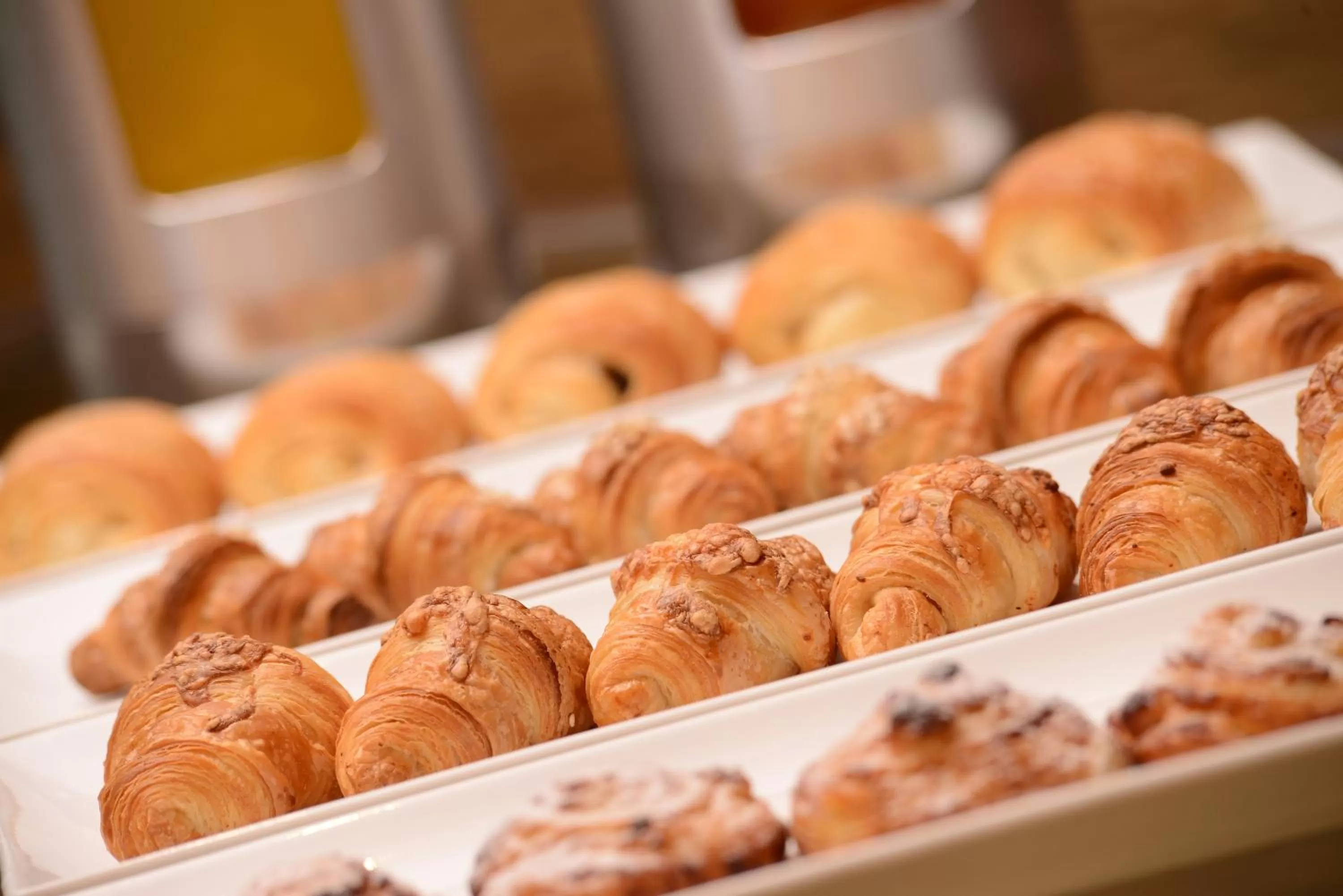 Business facilities in Raouche Arjaan by Rotana