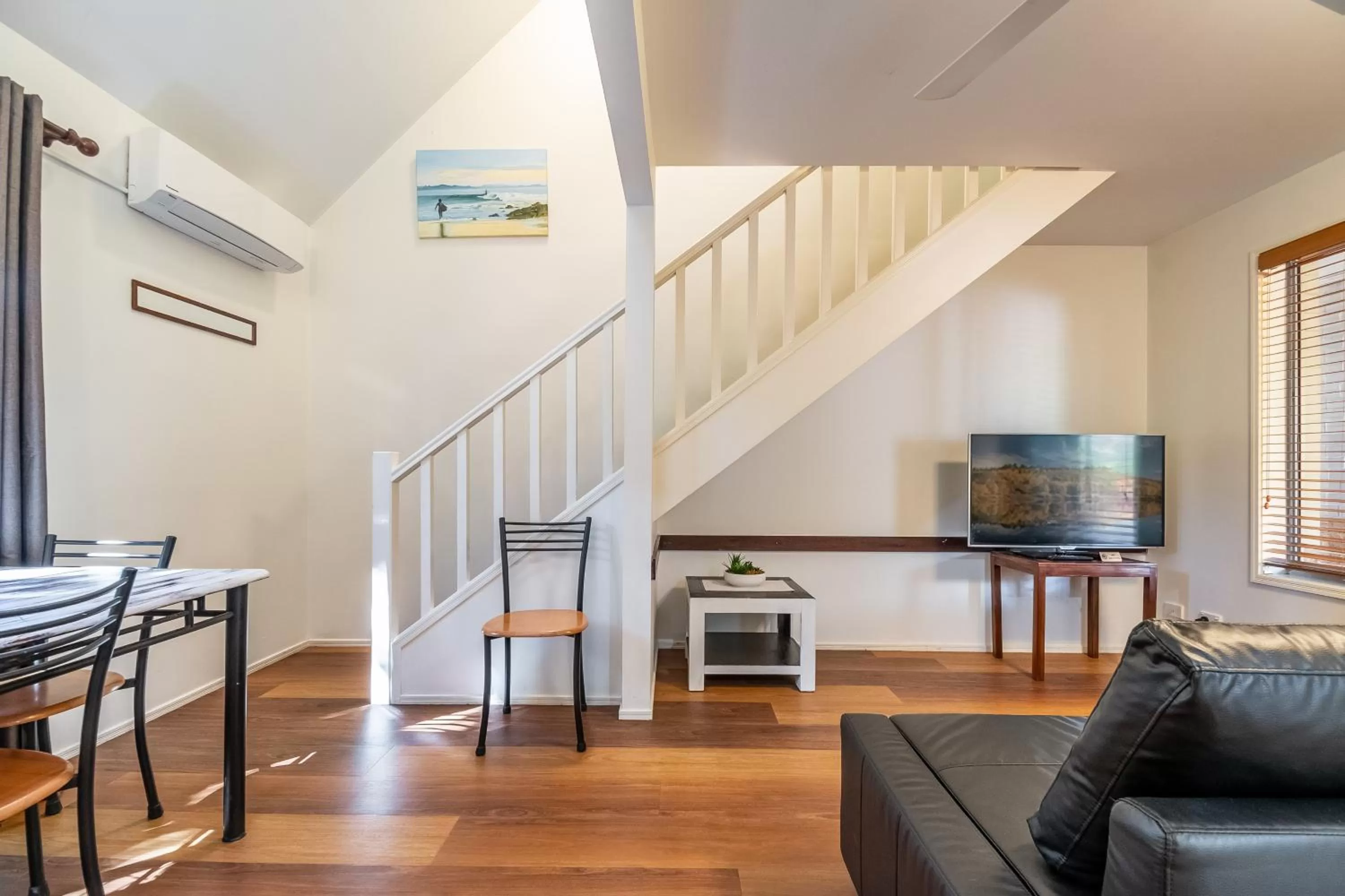 TV and multimedia in Byron Central Apartments