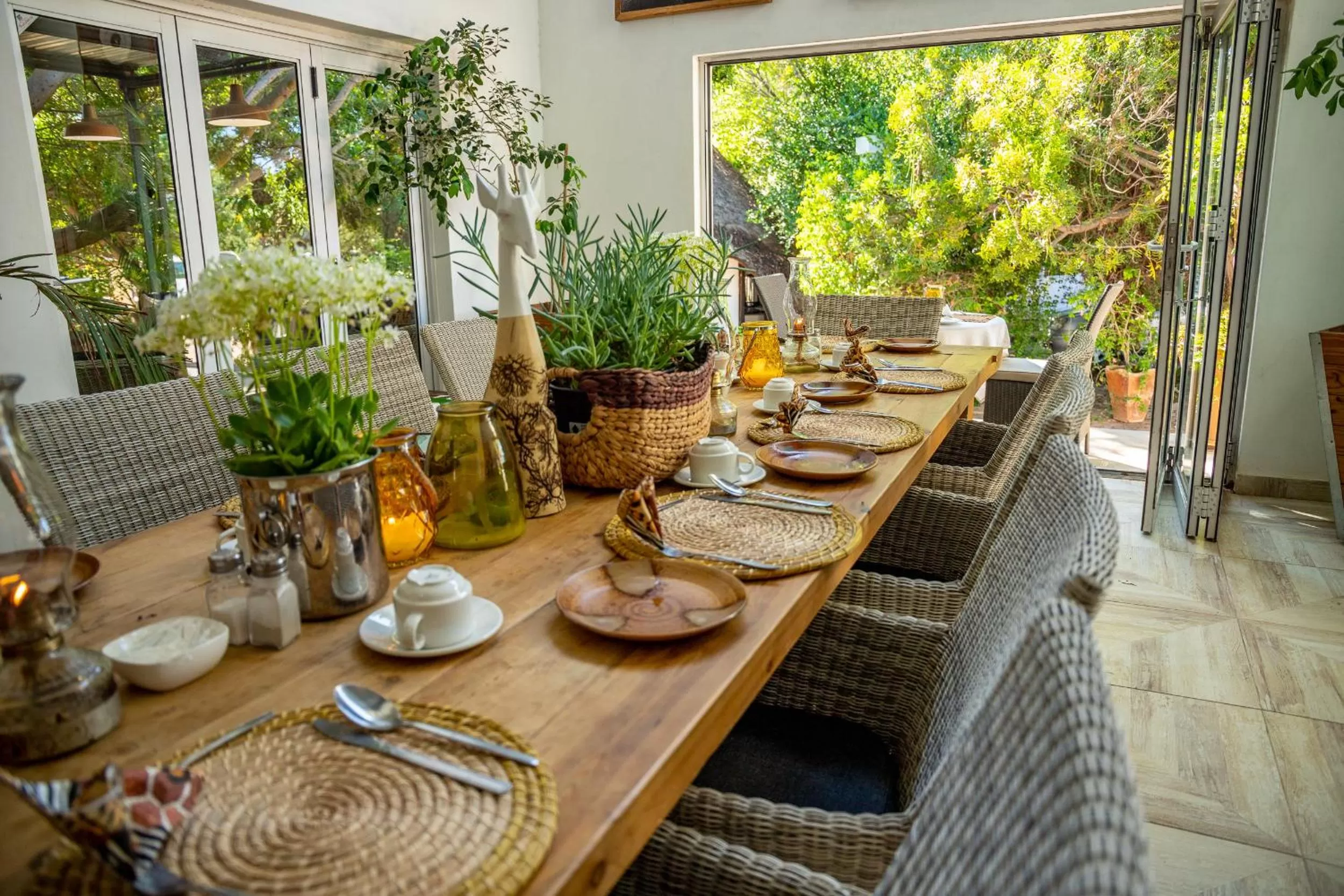 Restaurant/places to eat in Out of Africa Town Lodge