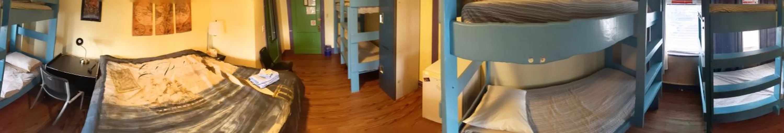 Bed in The Pirate Haus Inn