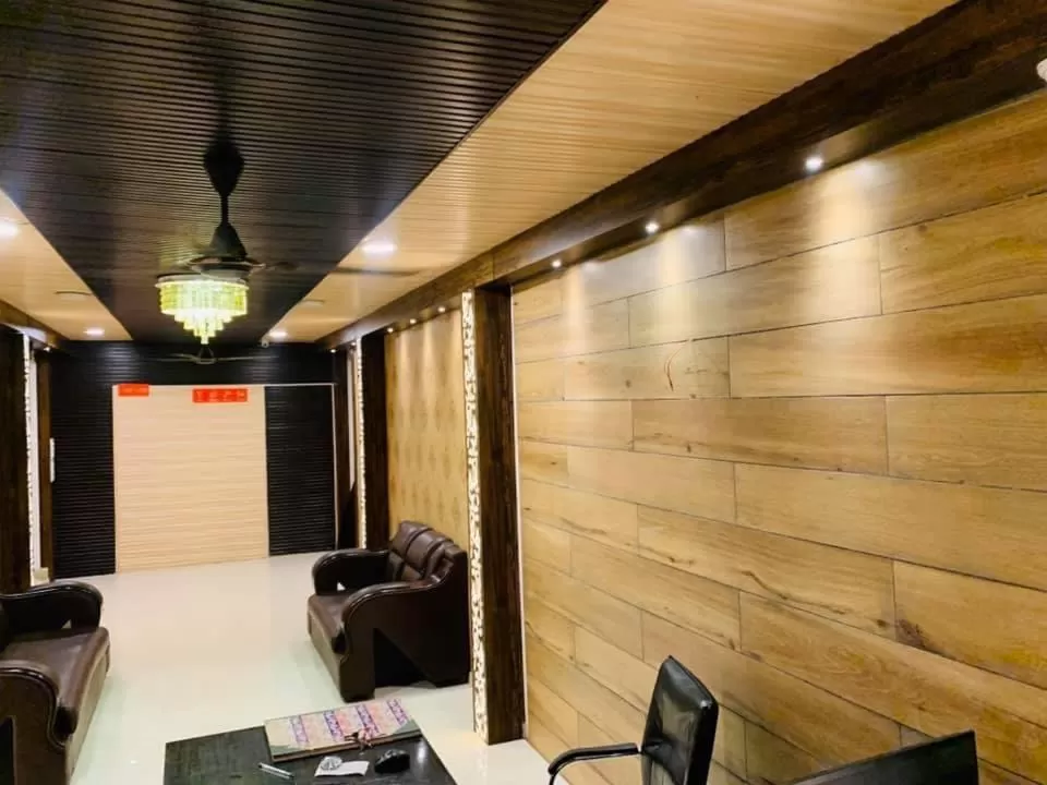 Lobby or reception in Hotel Neelkanth