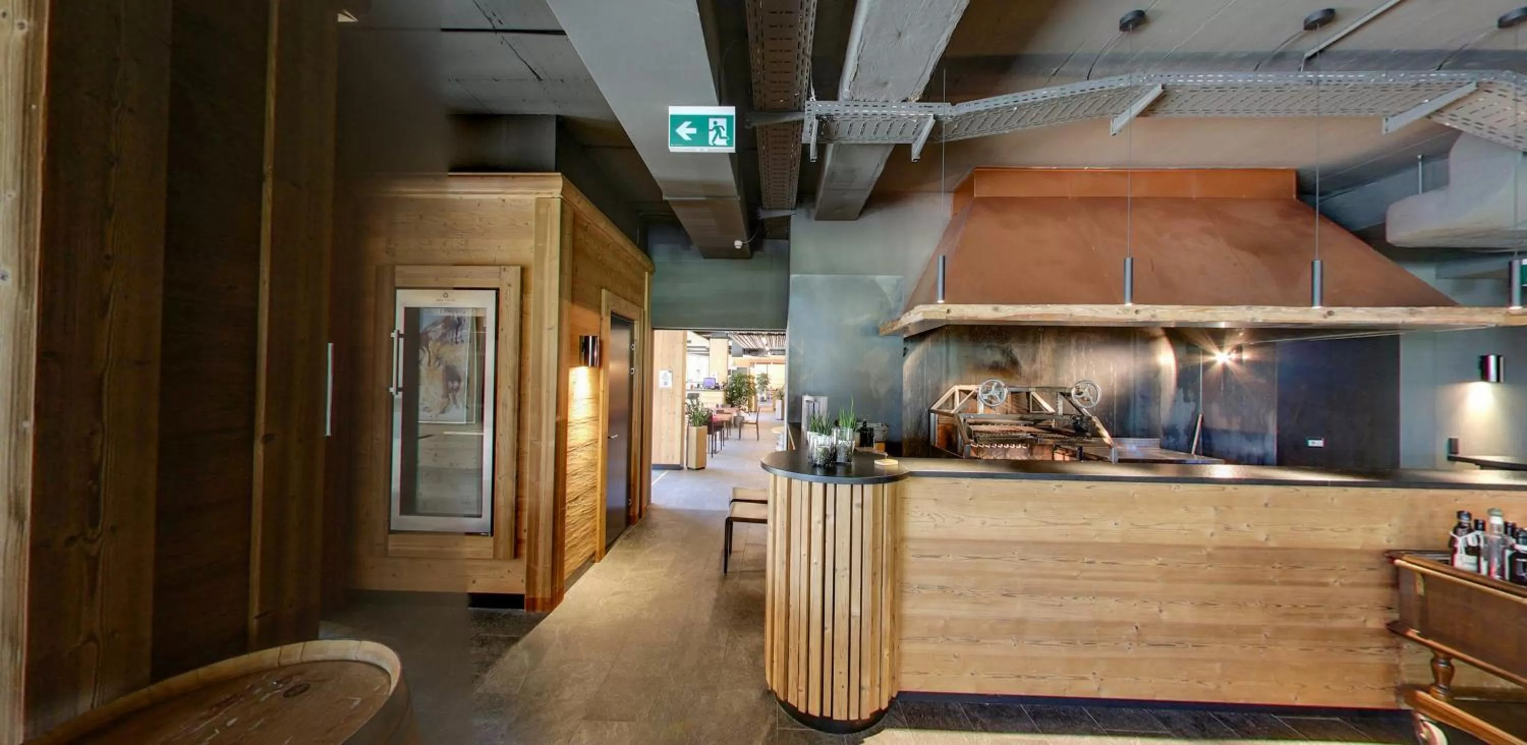 Restaurant/places to eat in Catrina Resort