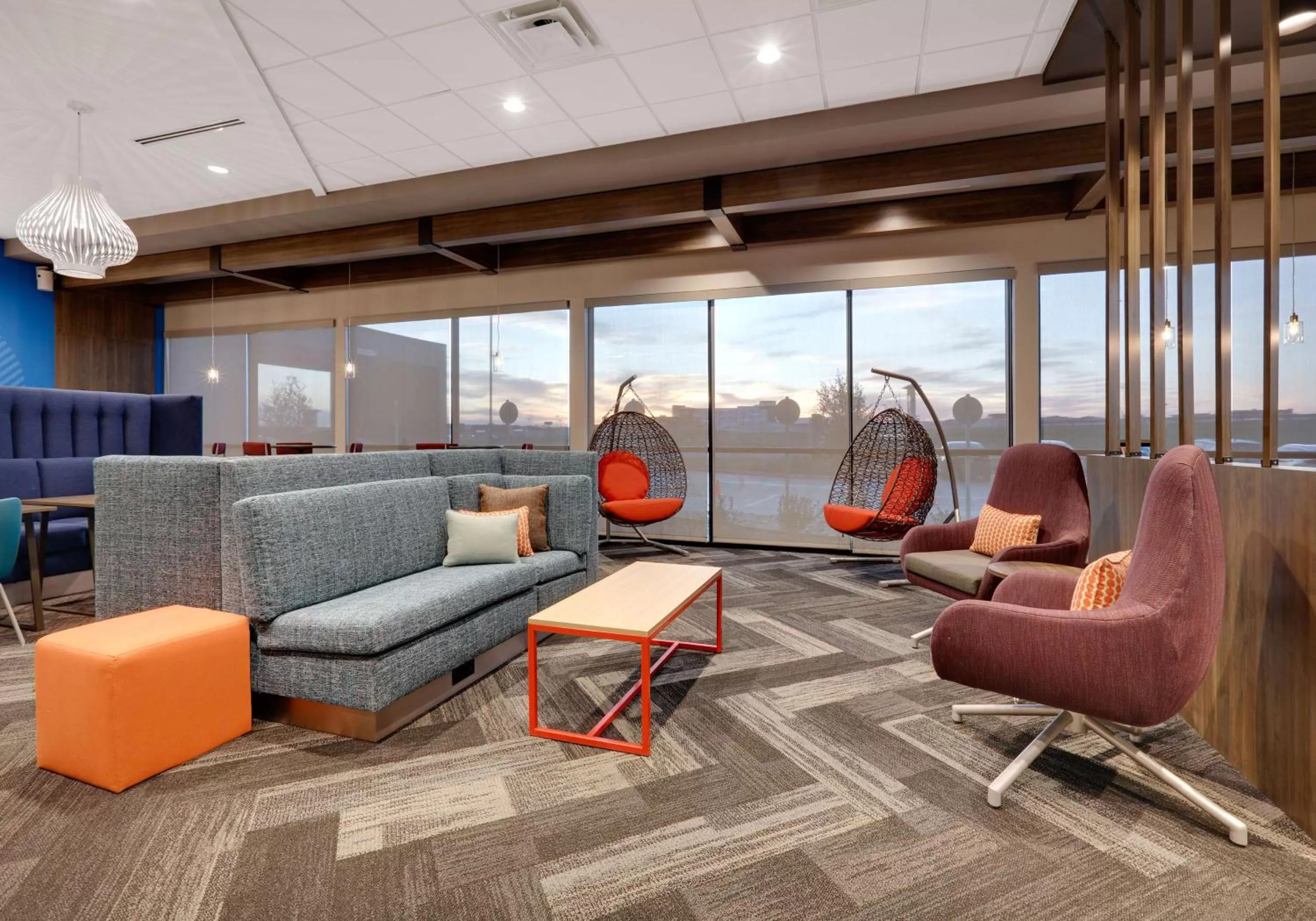 Lobby or reception in Tru By Hilton Euless Dfw West, Tx