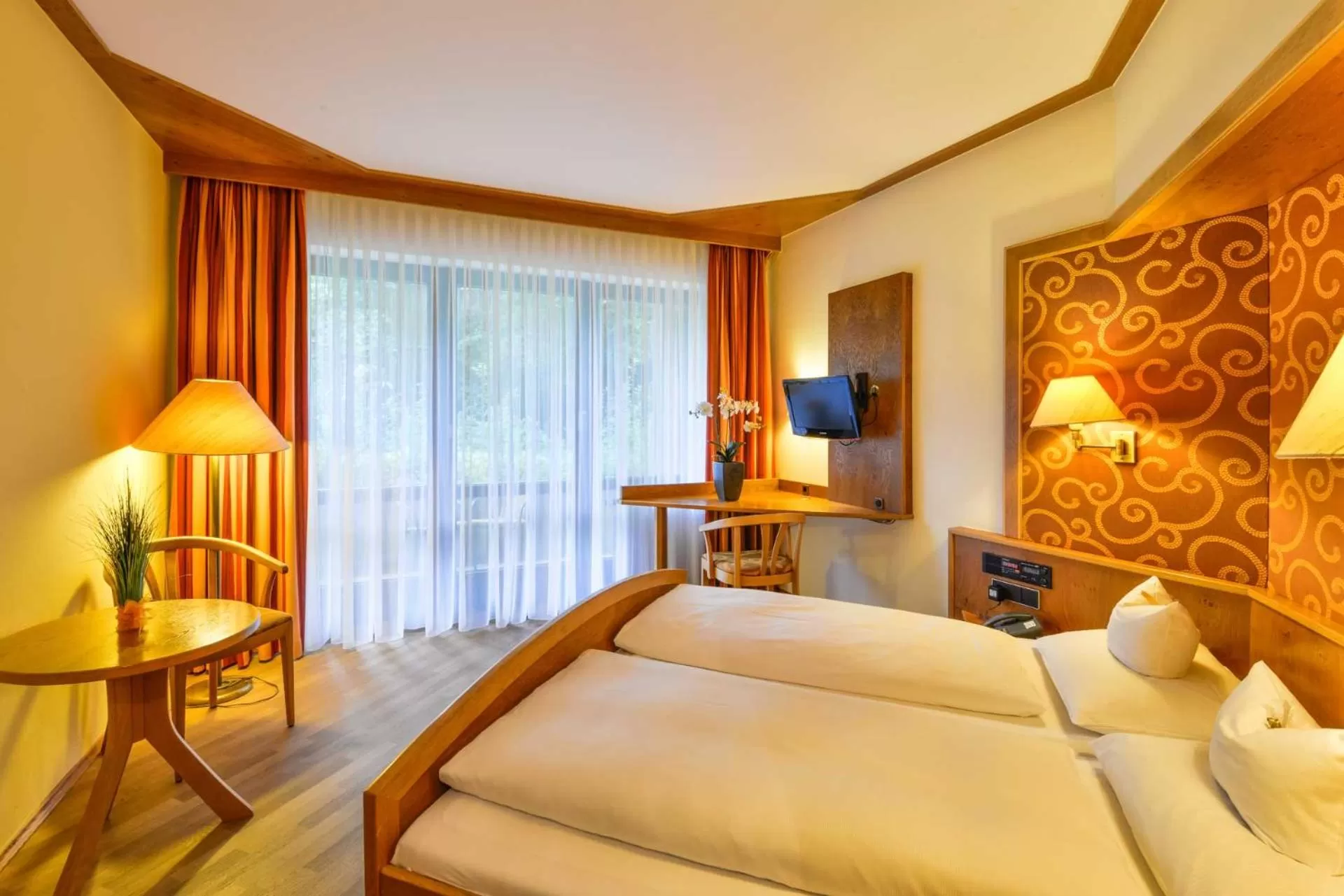 Photo of the whole room, Bed in Landhotel Steiner