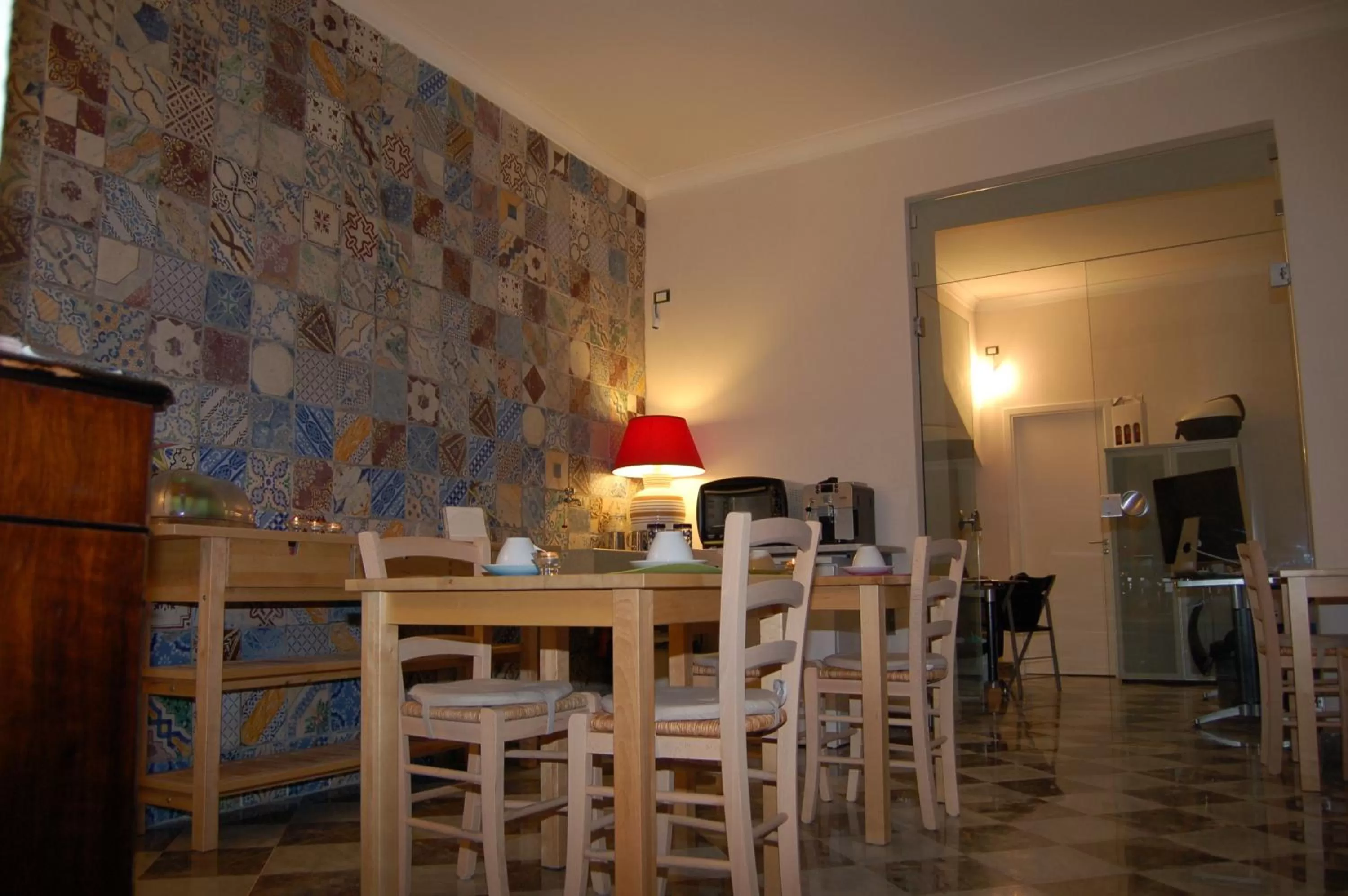 Communal lounge/ TV room in Federico Secondo B&B