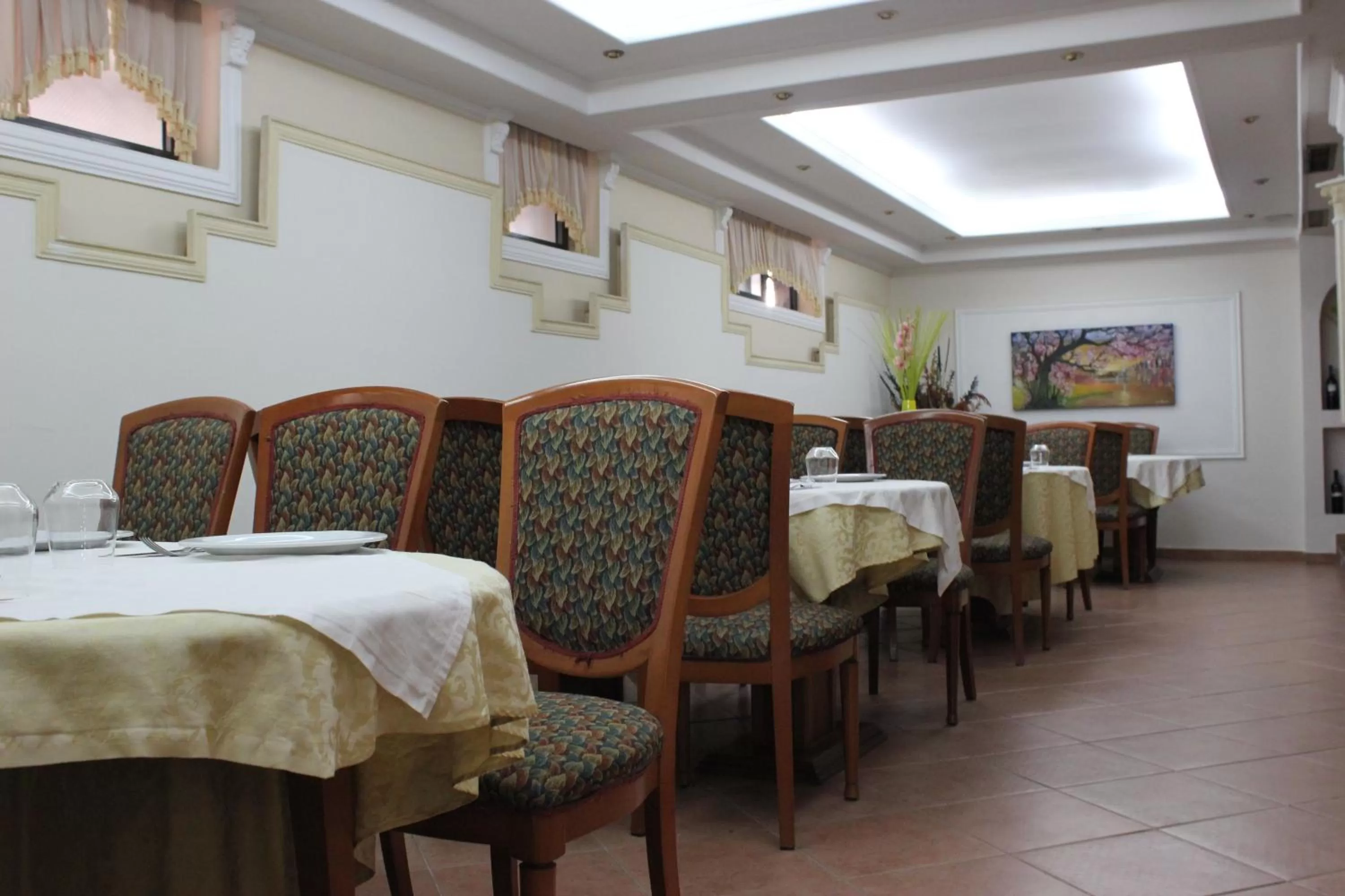 Restaurant/places to eat in Hotel Lido