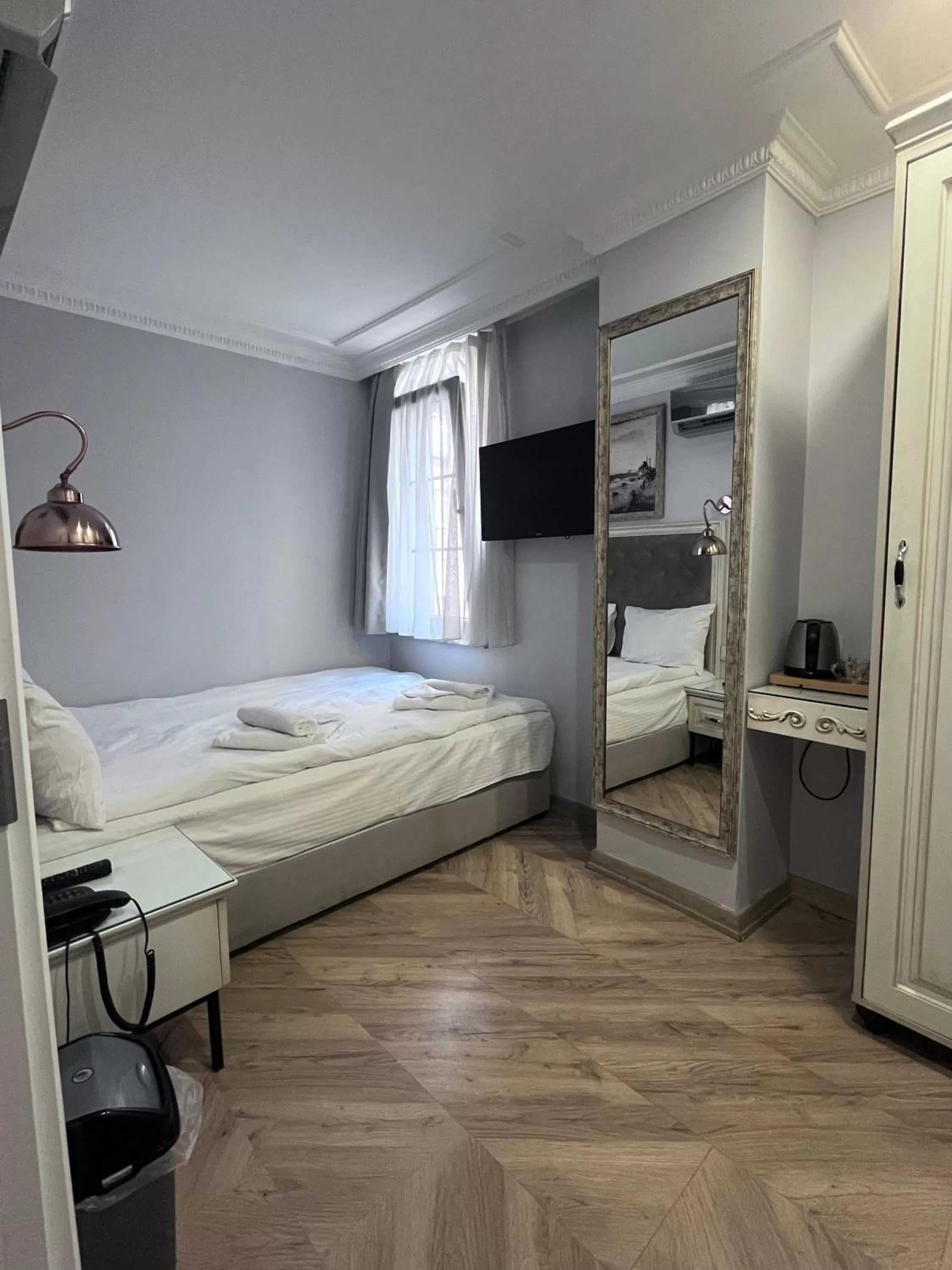 Bedroom, Bed in Good Night Hotel Istanbul