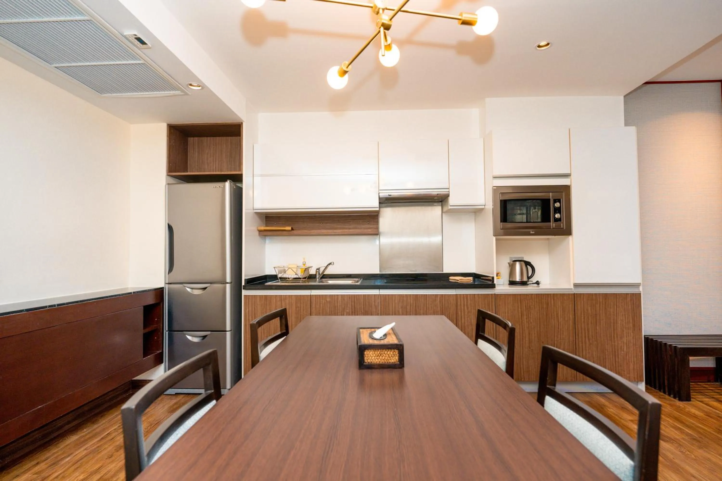 Living room in Amanta Hotel & Residence Ratchada