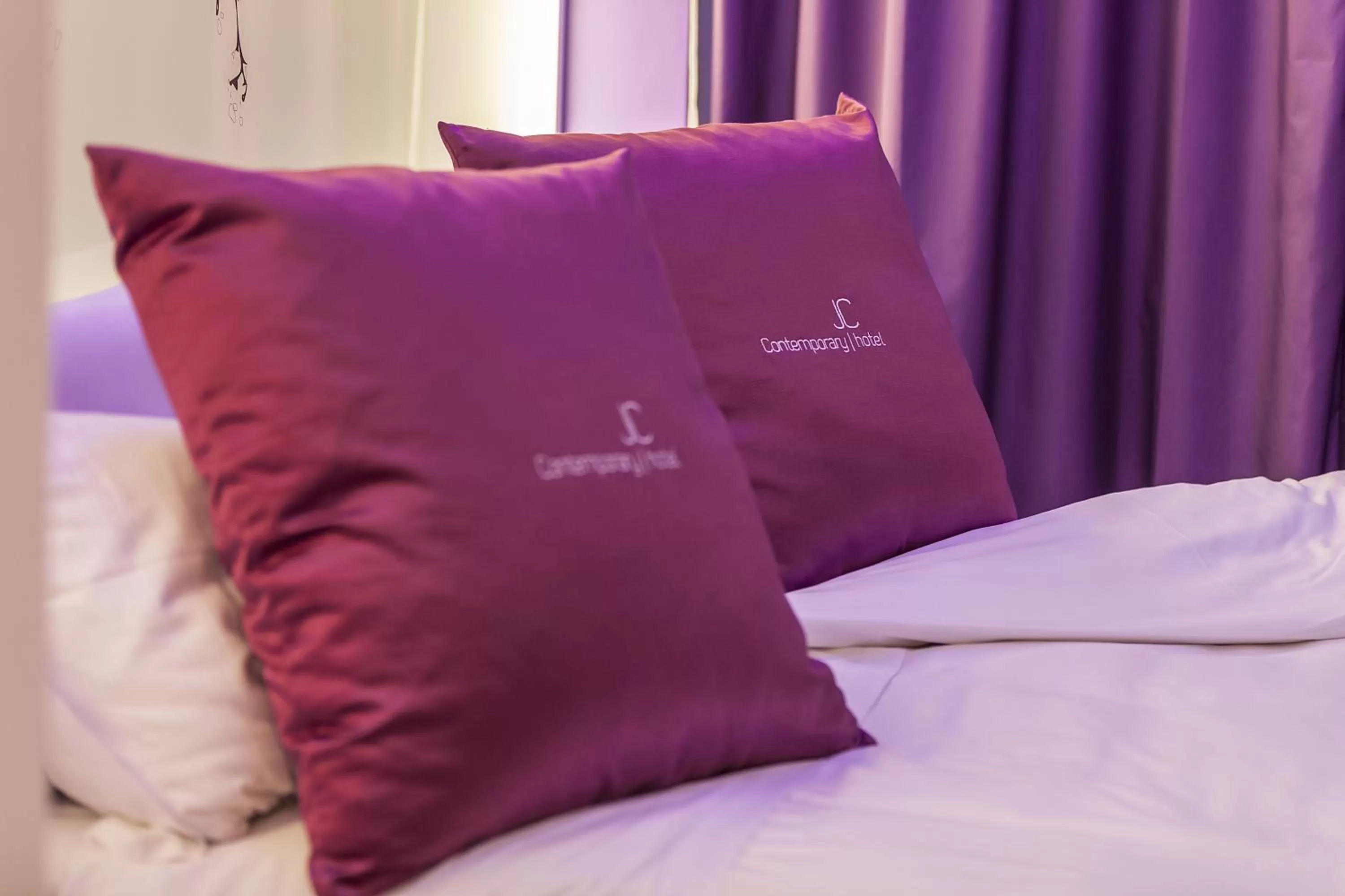 Bedroom, Bed in JC Hotel