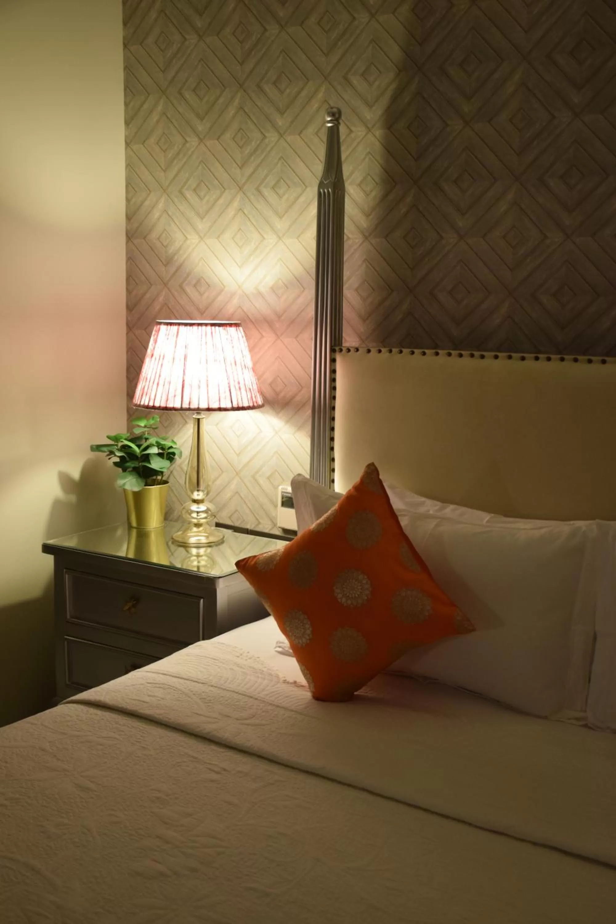 Bed in Dileep Kothi - A Royal Boutique Luxury Suites in Jaipur