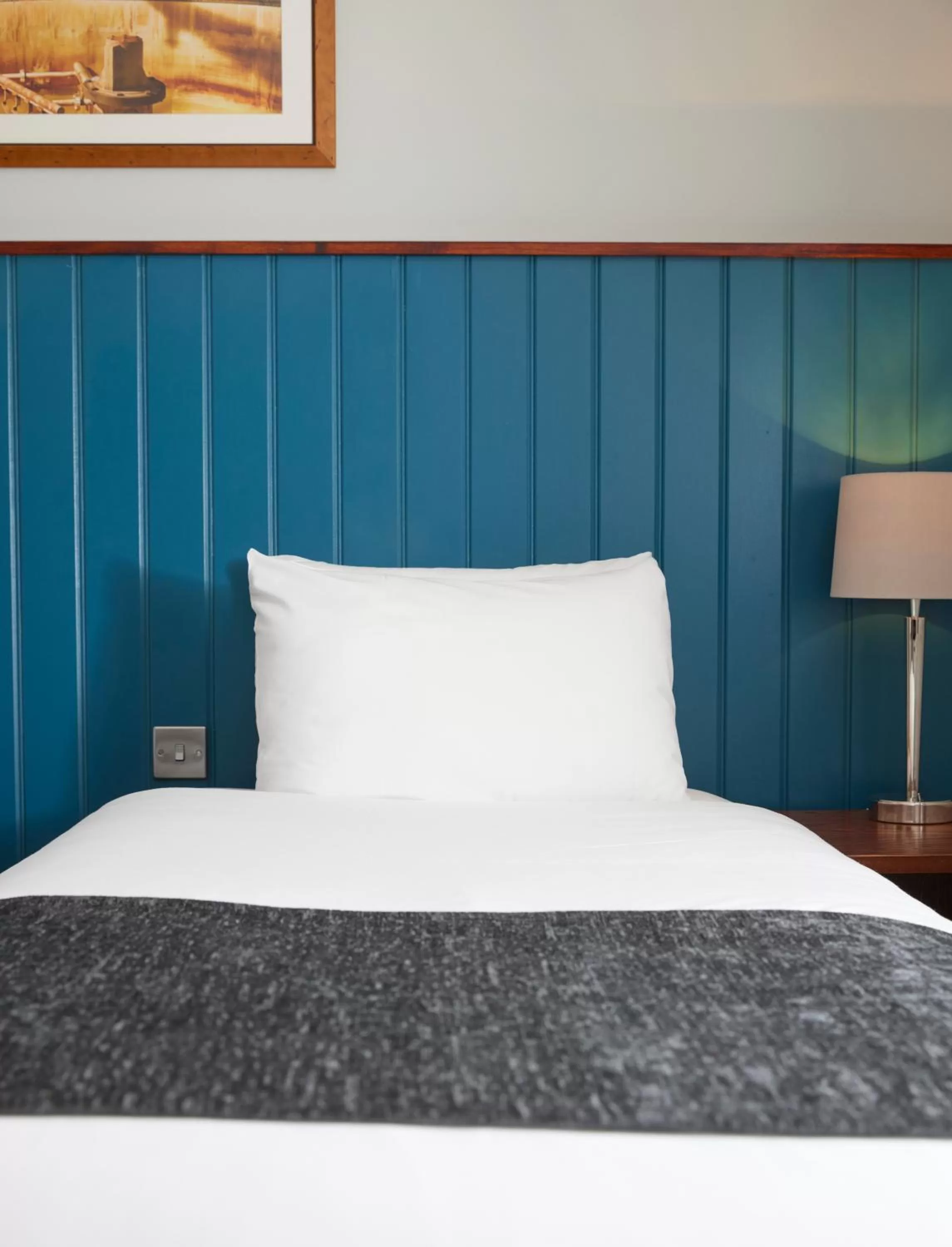 Bed in The Longshoot