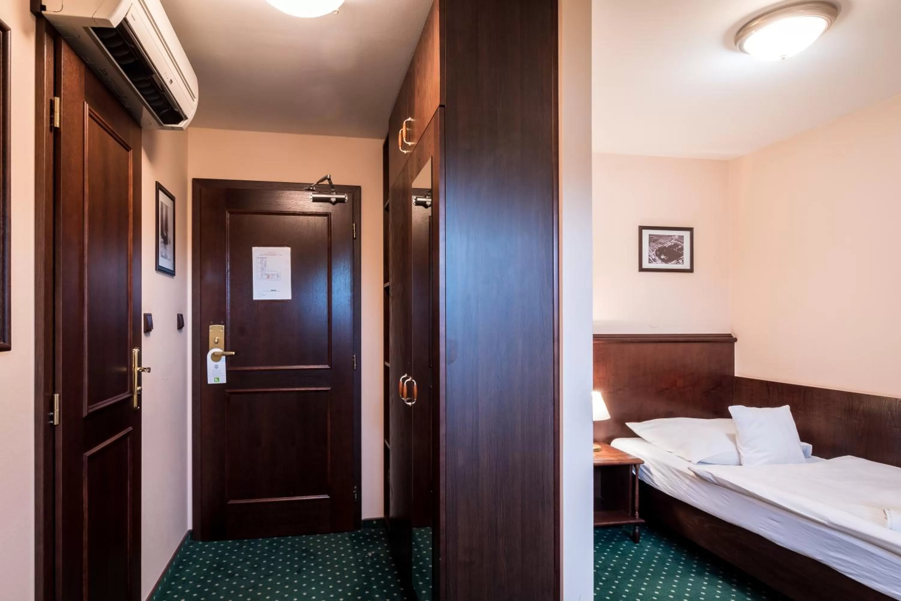 Bed in Hotel U Hejtmana Šarovce