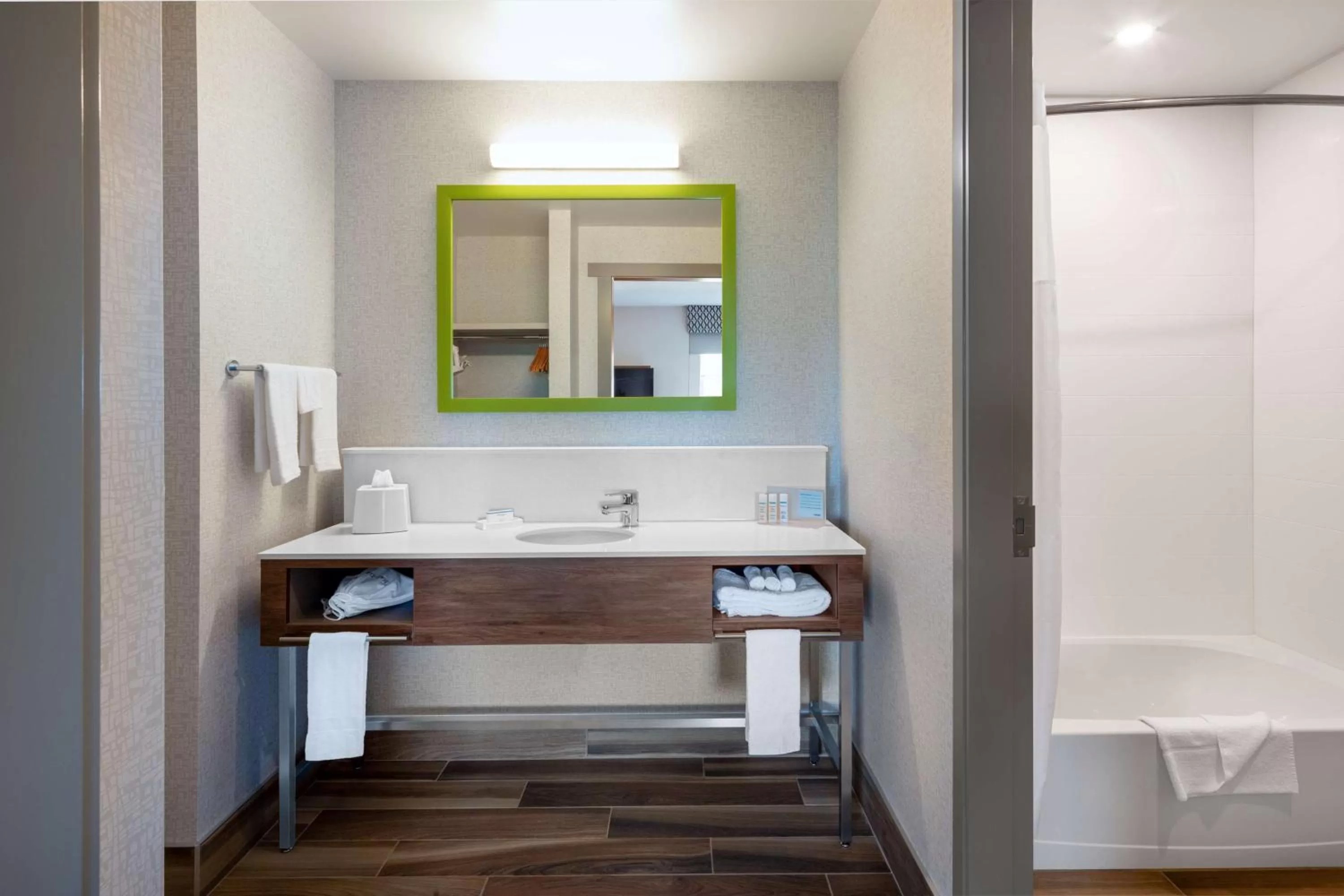 Bathroom in Hampton Inn & Suites Edmonton St. Albert, Ab