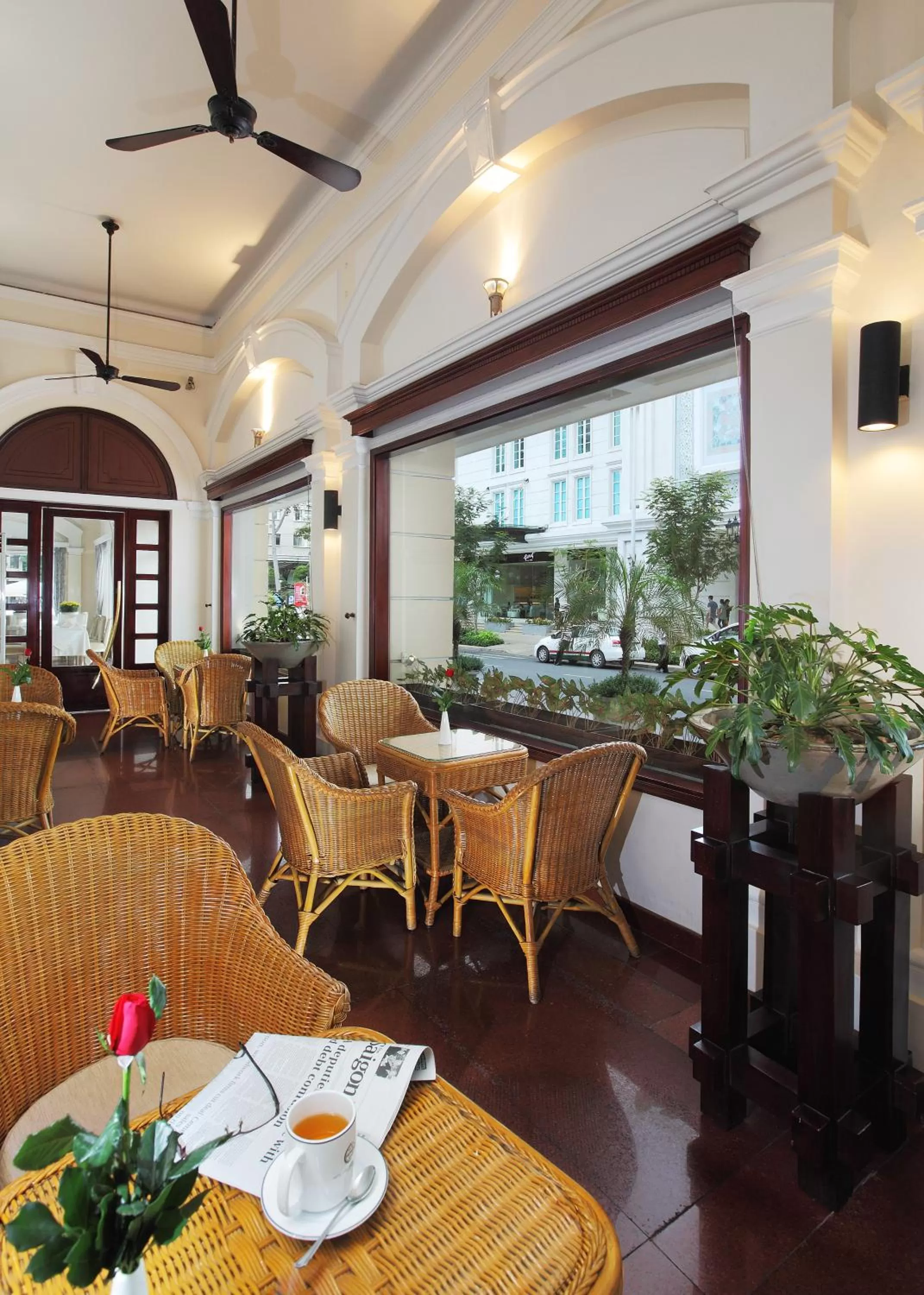 Restaurant/places to eat in Hotel Continental Saigon