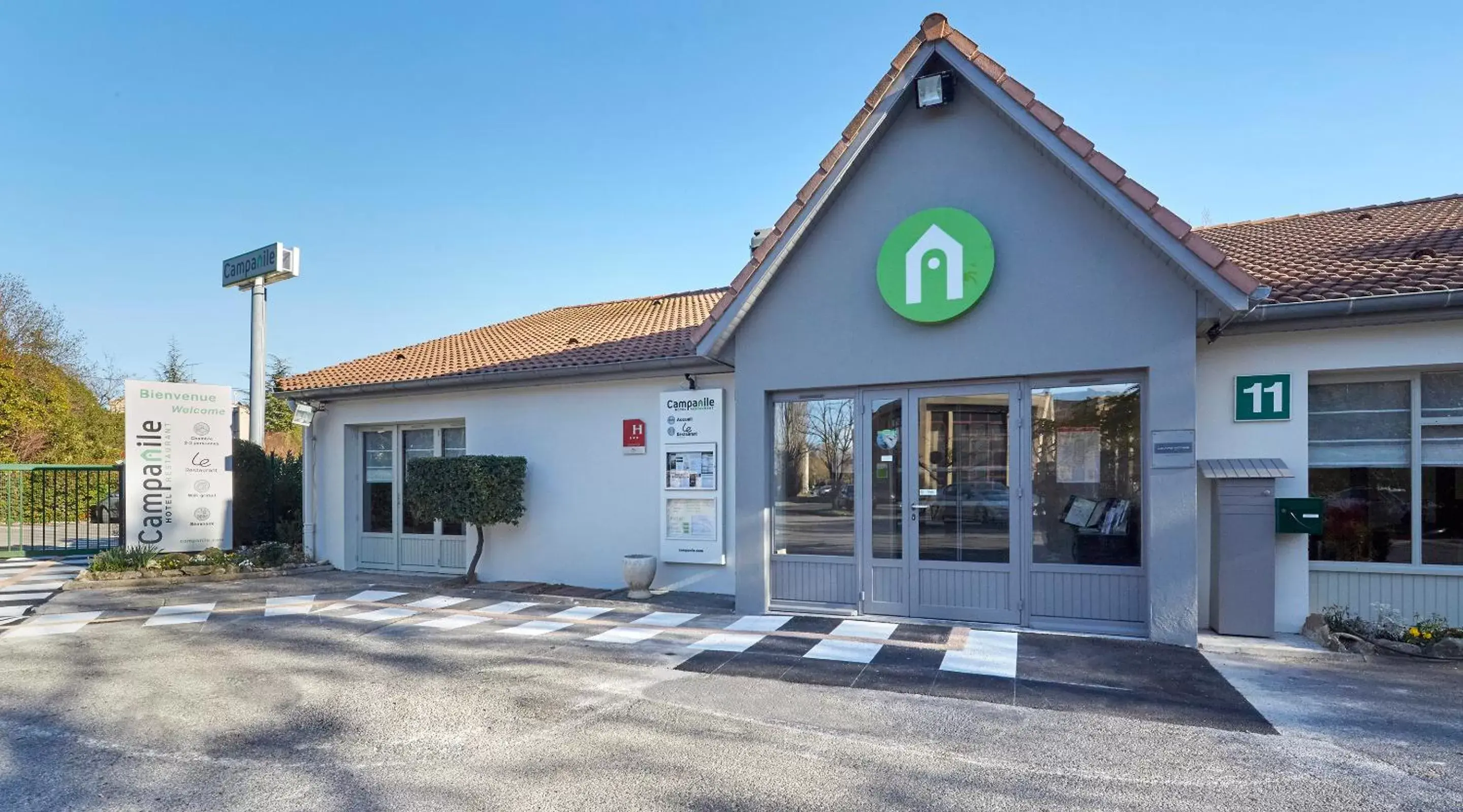 Campanile NATURE - Aix En Provence Meyreuil Campanile NATURE - Aix En Provence Meyreuil