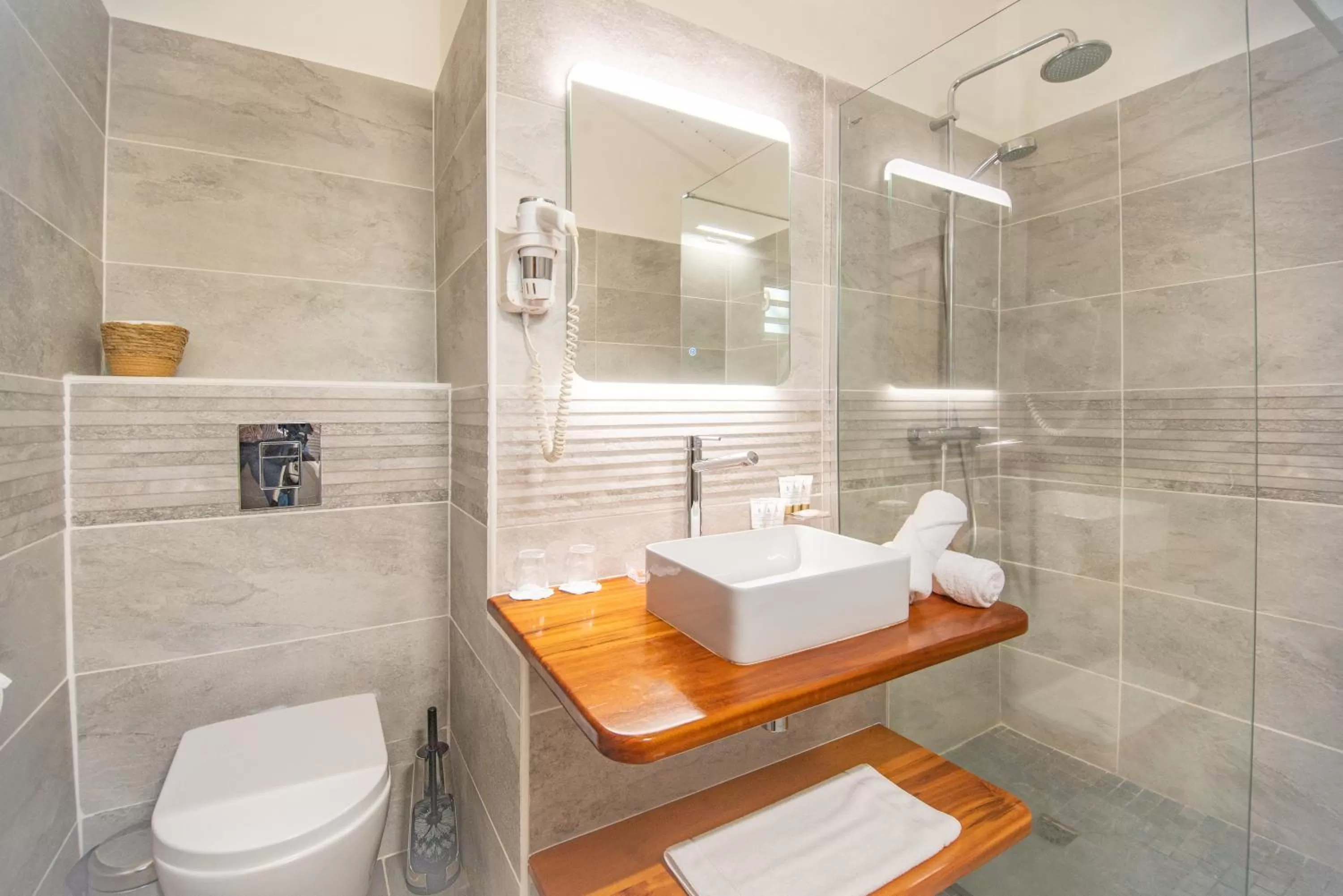 Bathroom in Le Relais du Moulin - Hôtel de Charme & Spa Adult Only