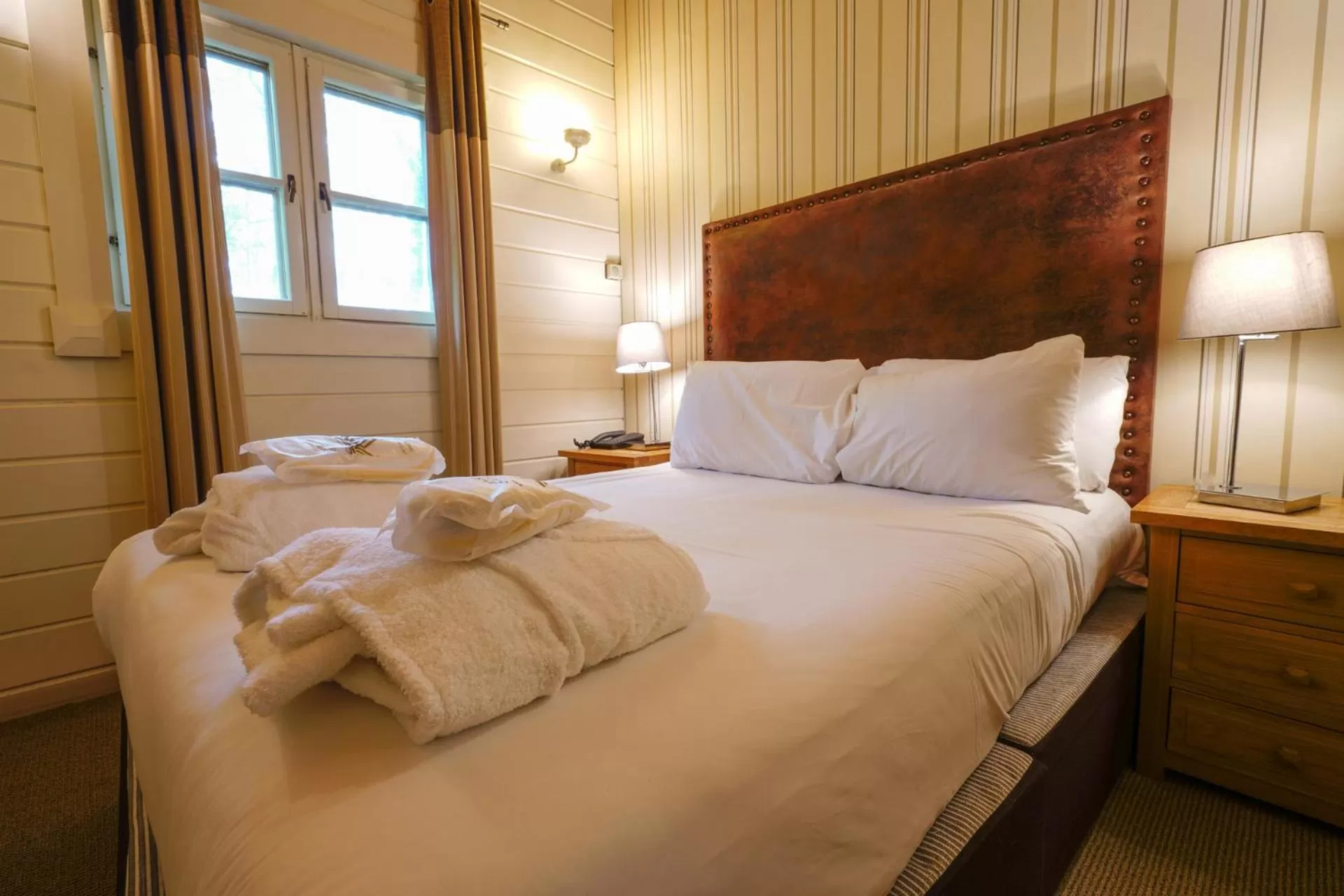 Bedroom, Bed in Chevin Country Park Hotel & Spa