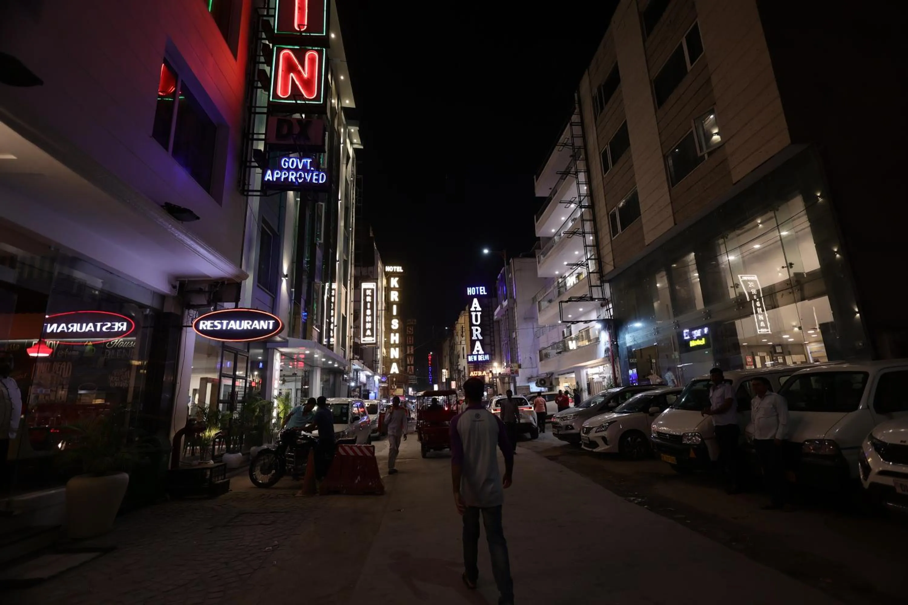 Property building in Hotel GODWIN DELUXE - New Delhi Railway Station - Paharganj