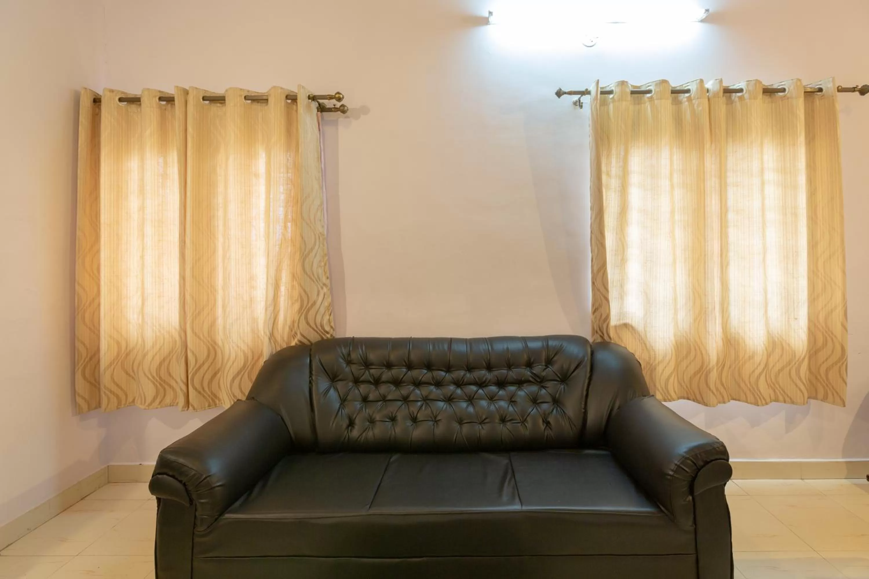 Seating area in KSTDC Hotel Mayura Velapuri Belur