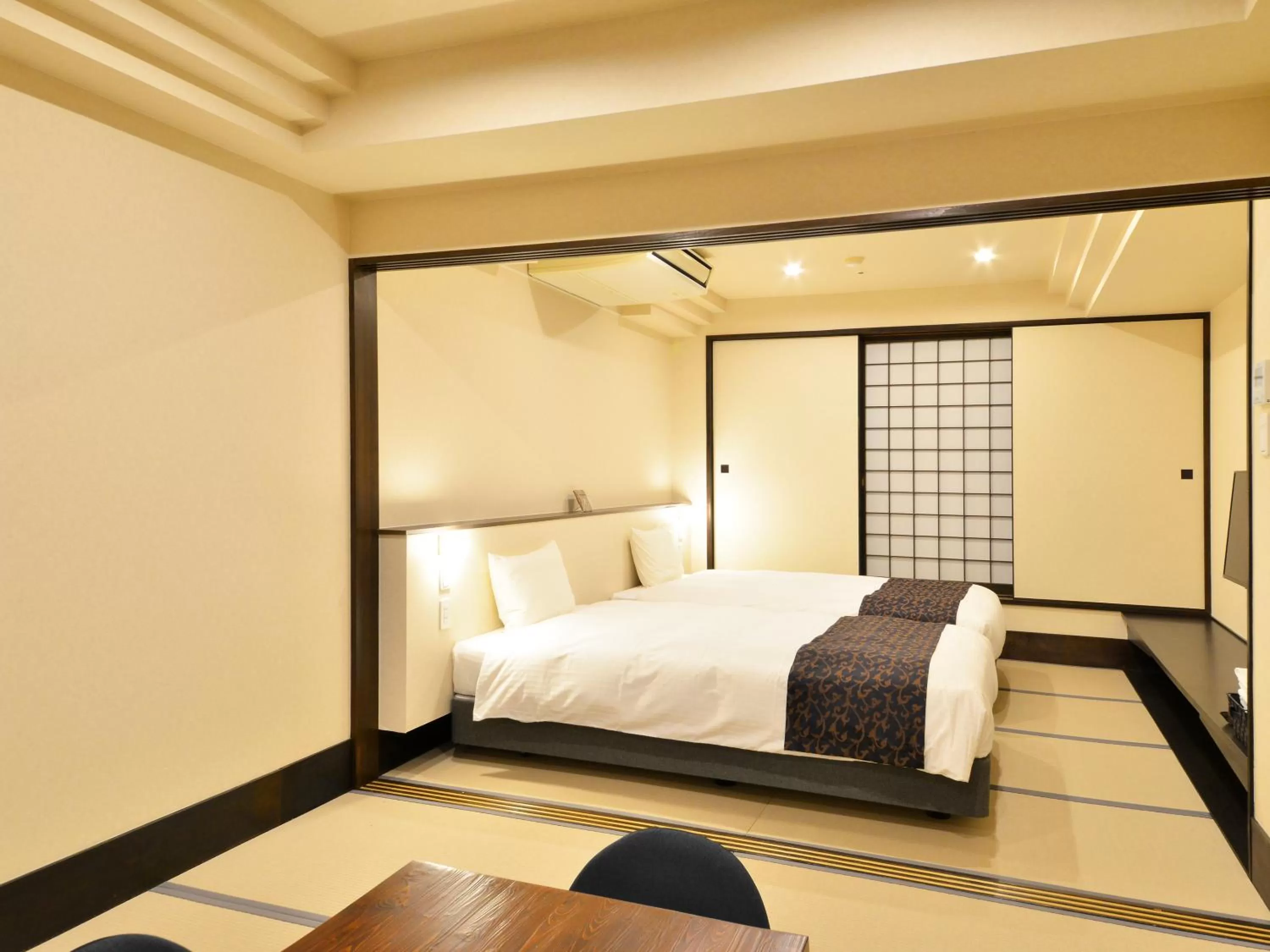 Photo of the whole room, Bed in LC Goryokaku Hotel