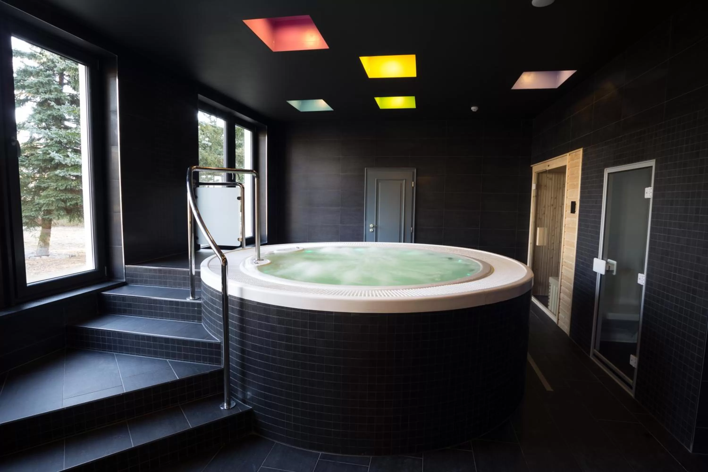 Hot Tub in Parkhotel Carlsbad Inn