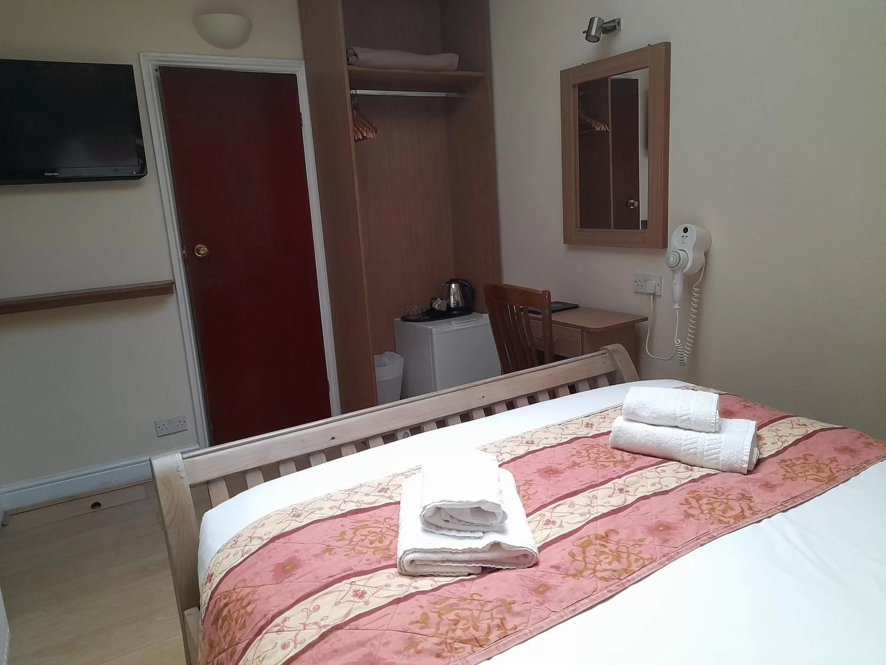 Bed in Shakespeare Hotel