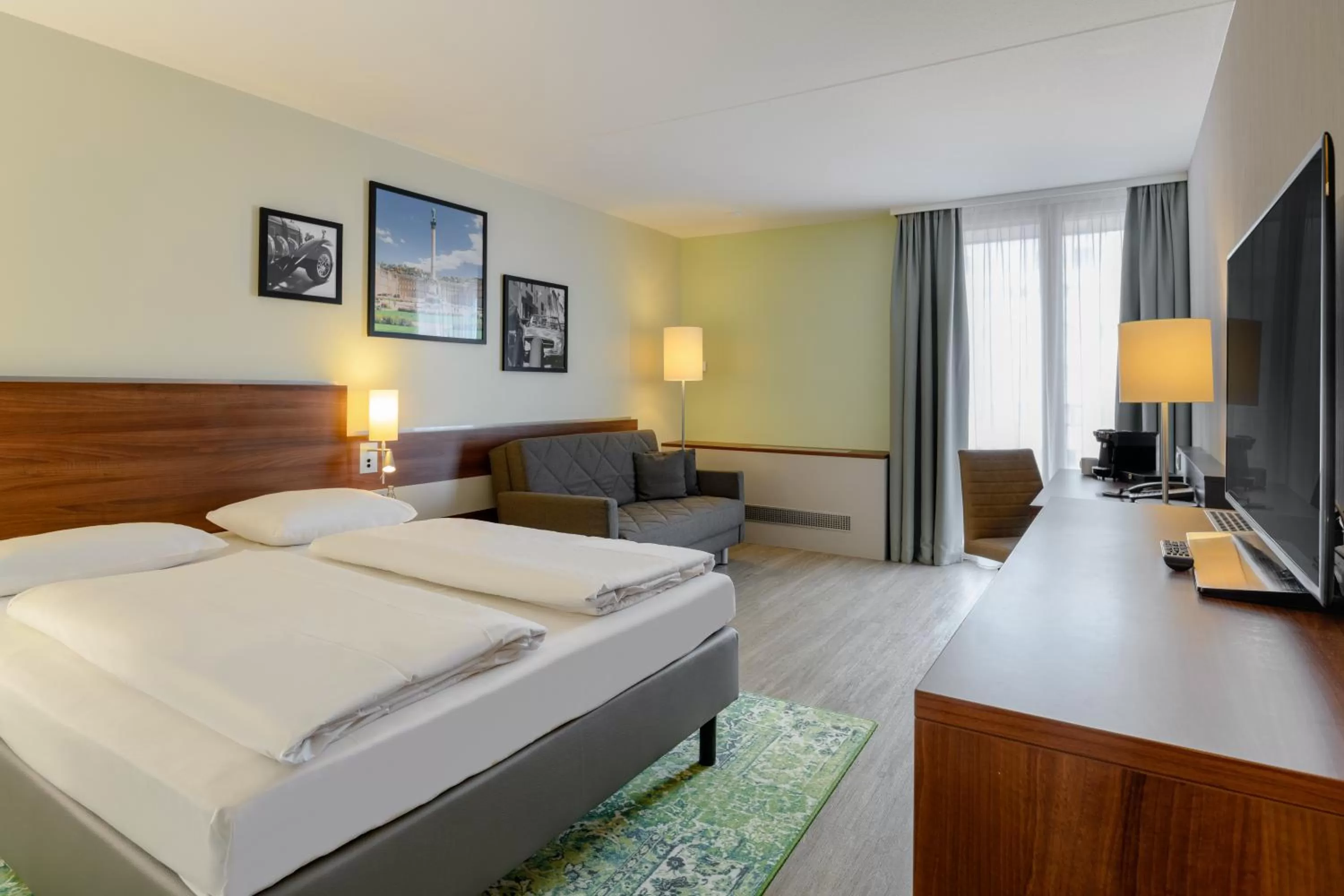 Bed in Mercure Stuttgart Sindelfingen an der Messe