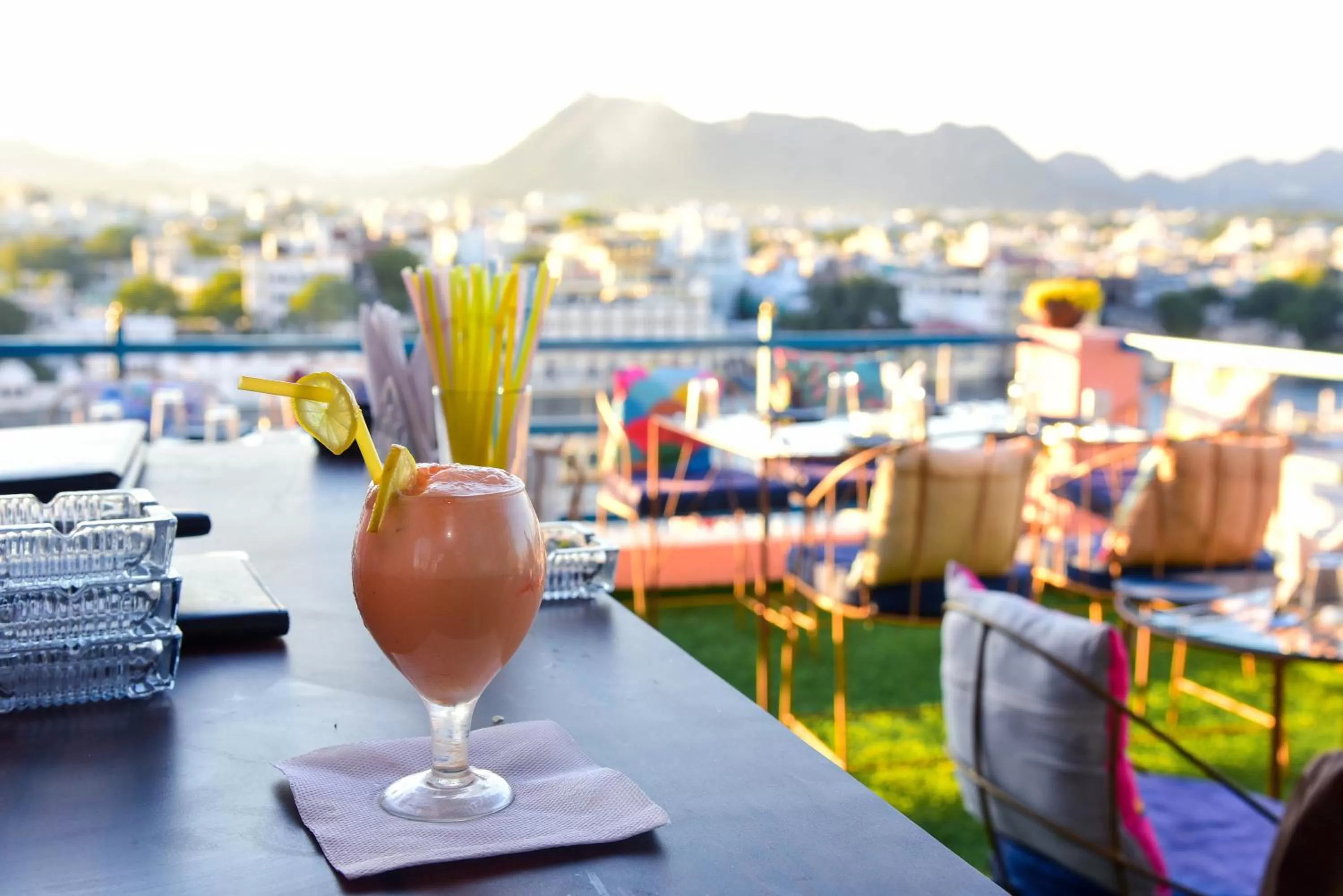 Drinks in Hotel Casa by the lake