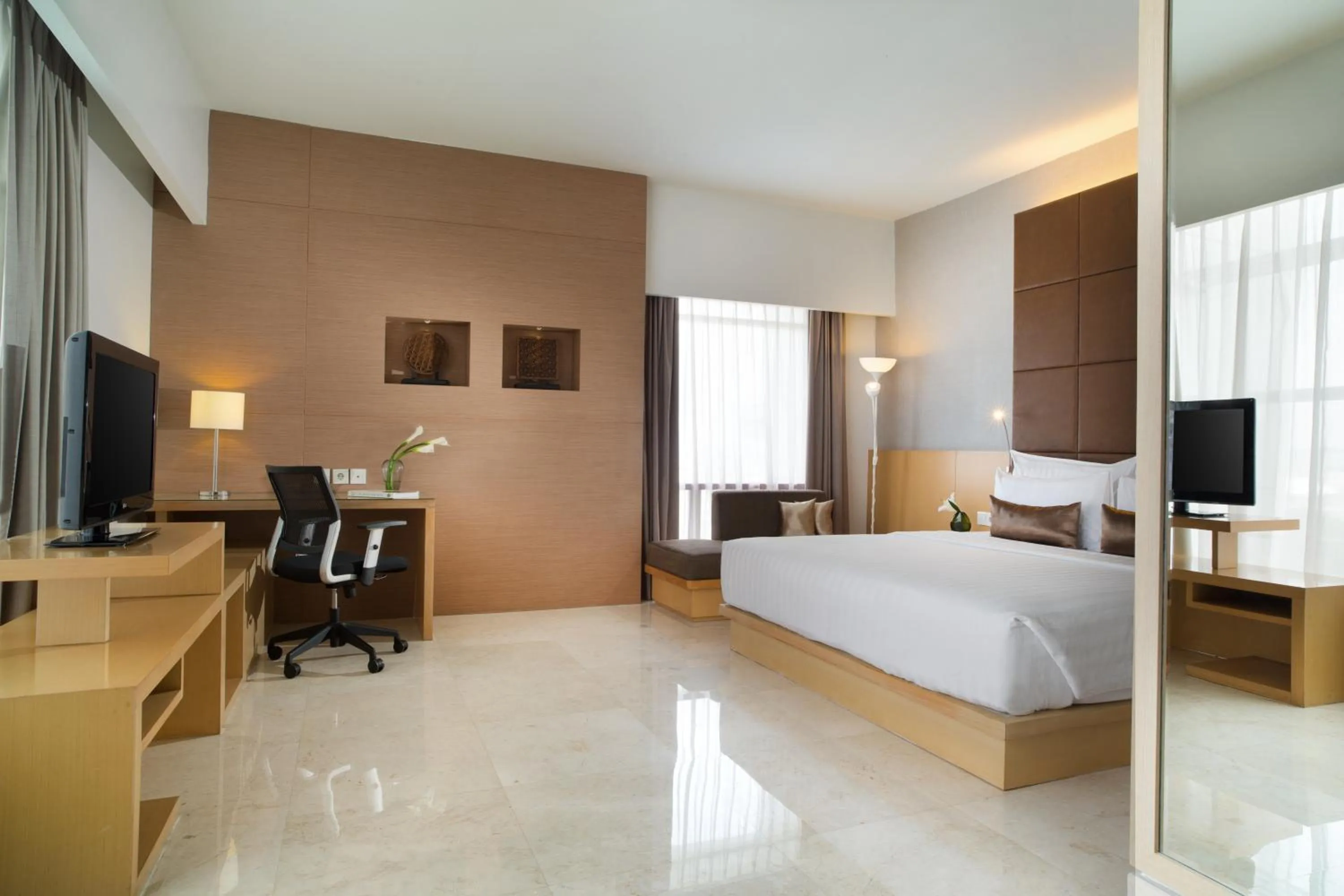 Bed in Santika Premiere Dyandra Hotel & Convention - Medan