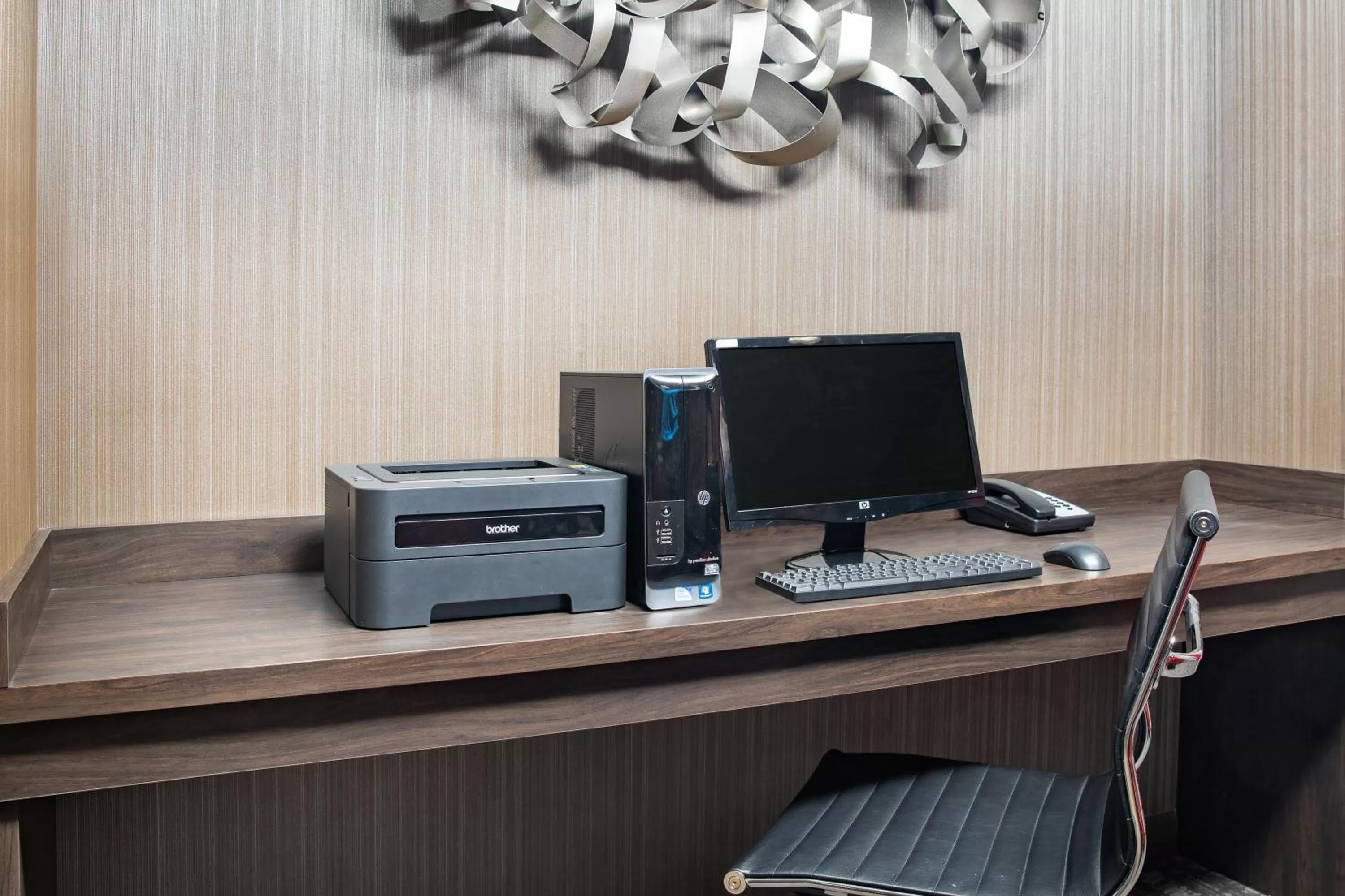 Business facilities in Ramada by Wyndham Alpharetta Atlanta North