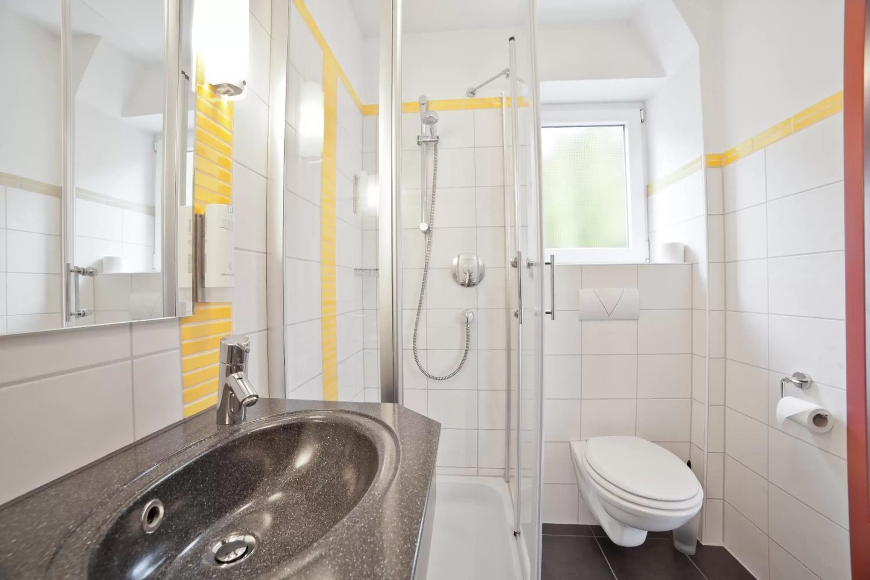 Small Single Room - single occupancy in allgovia hotel garni Small Single Room - single occupancy in allgovia hotel garni