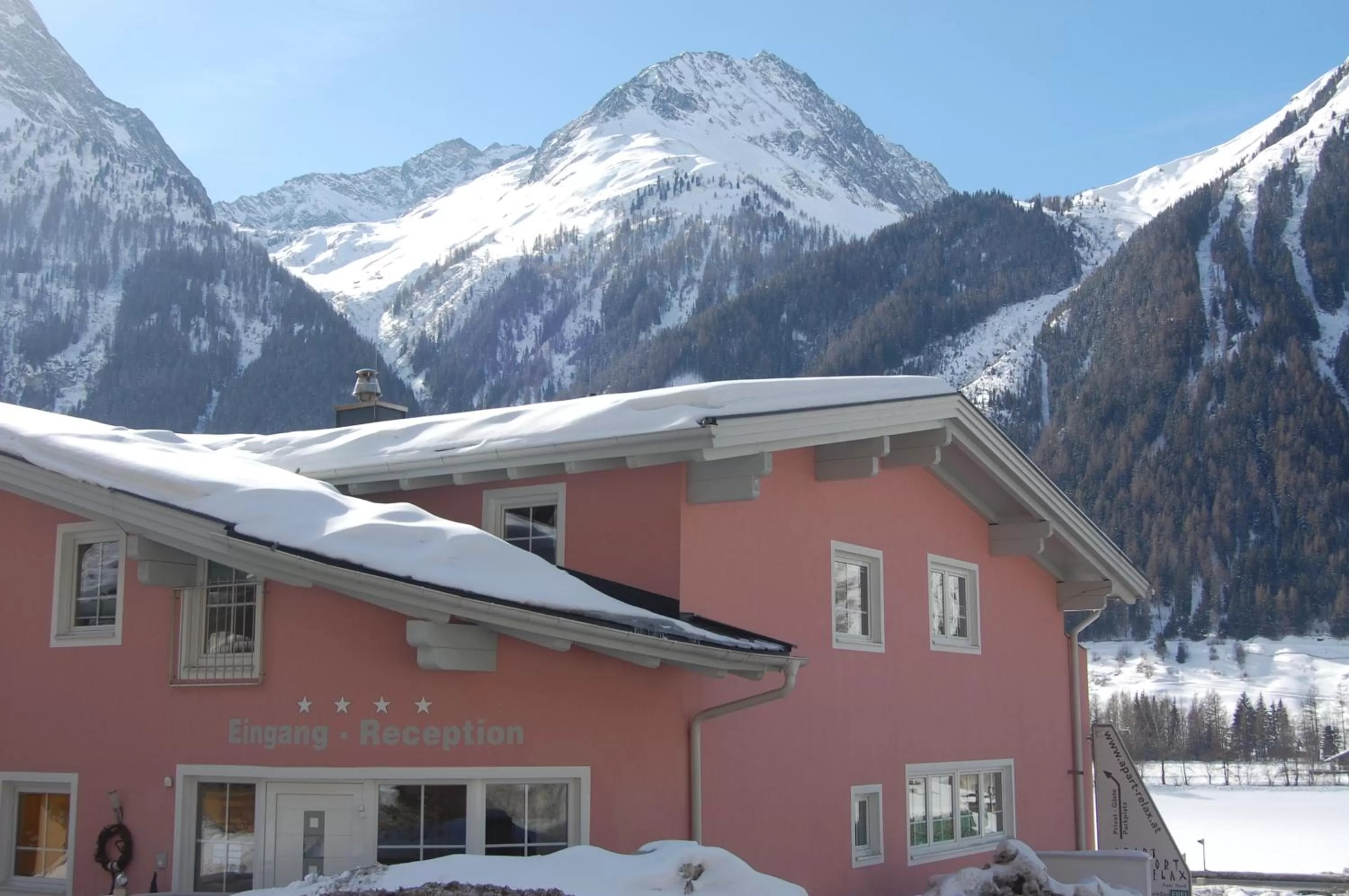 Property building in Apart Relax