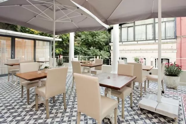 Suite Room with terrace in The Loft Istanbul