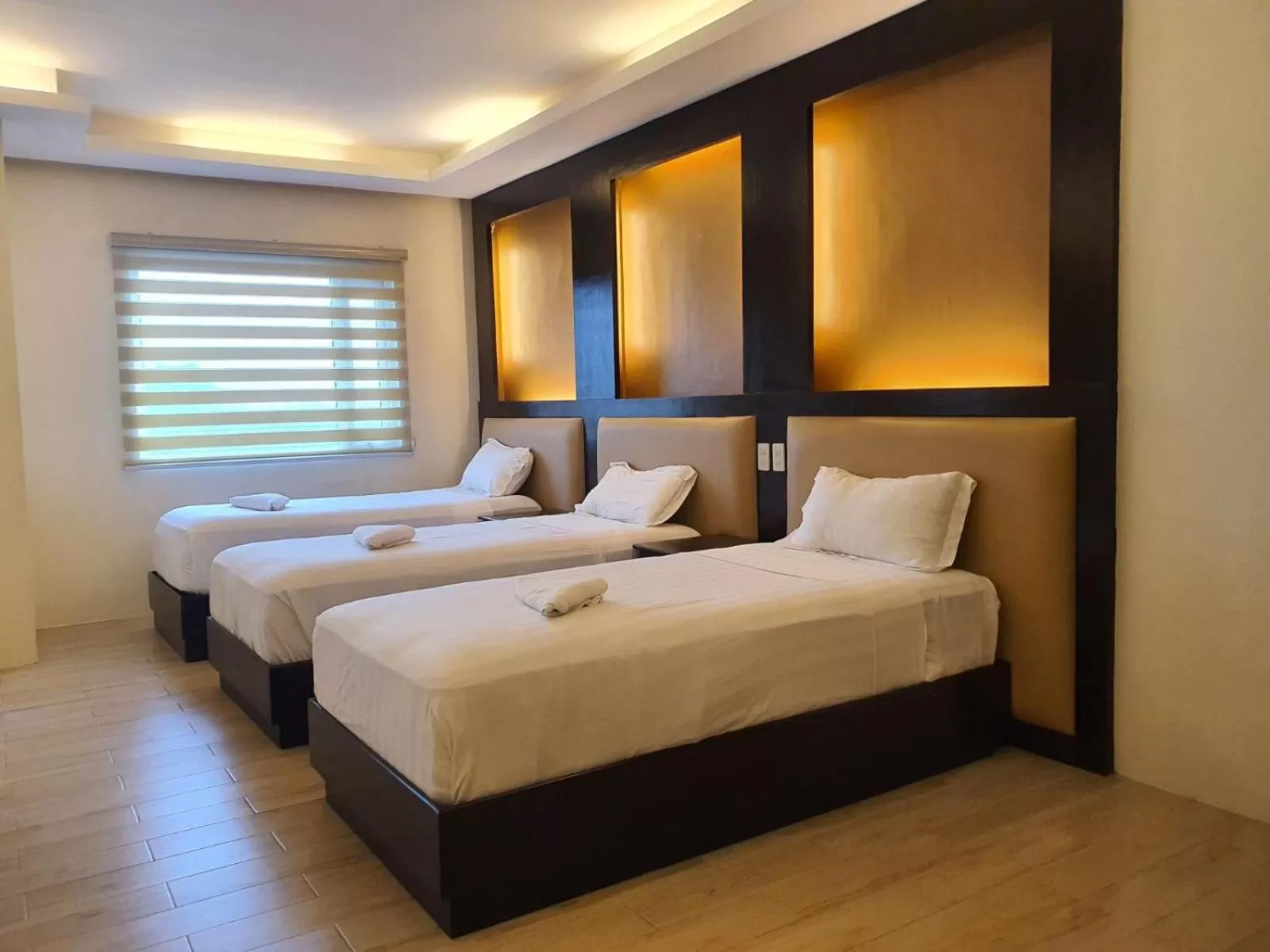 Bed in Northpointe Residences