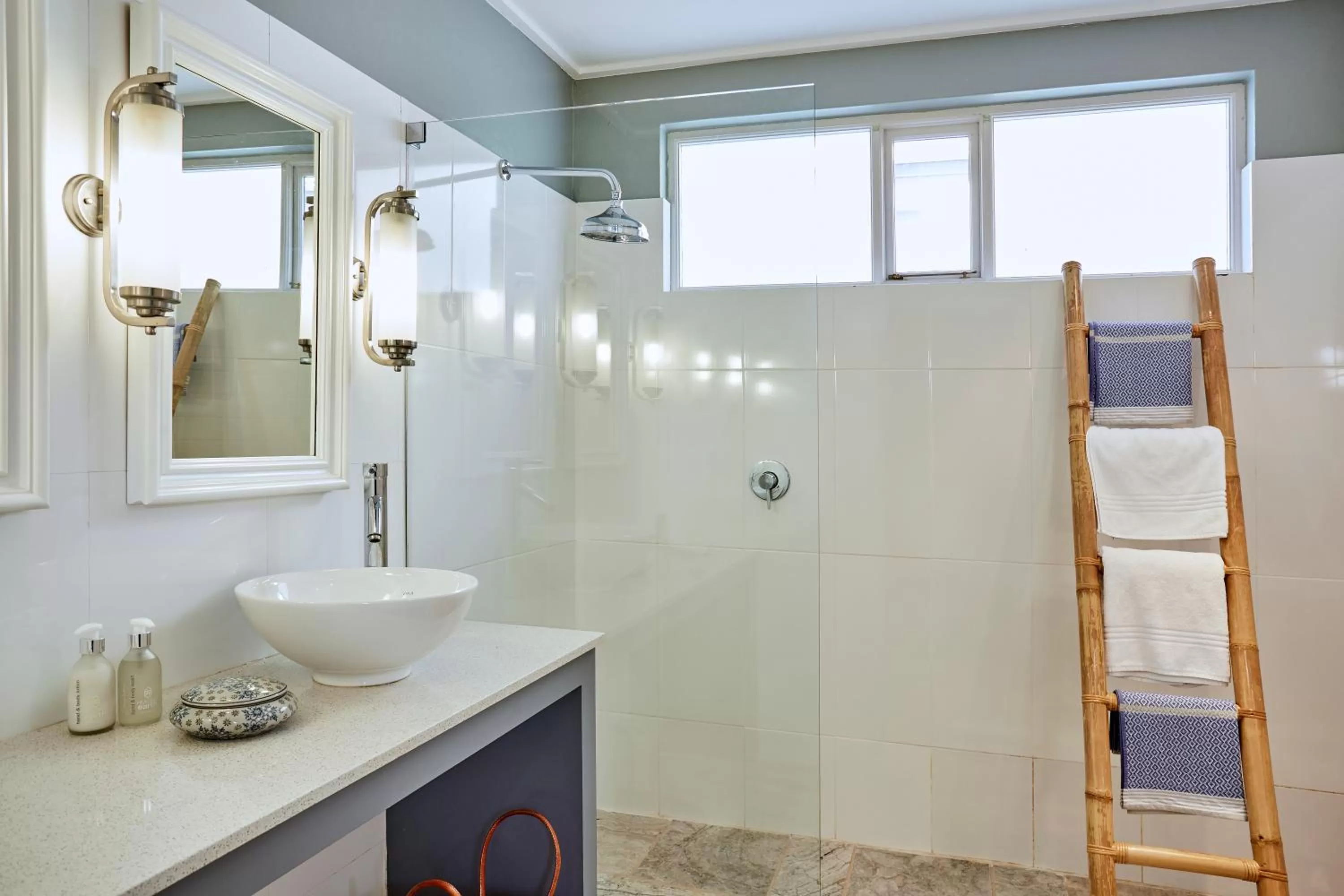 Shower in The Robertson Small Hotel and Spa by The Living Journey Collection