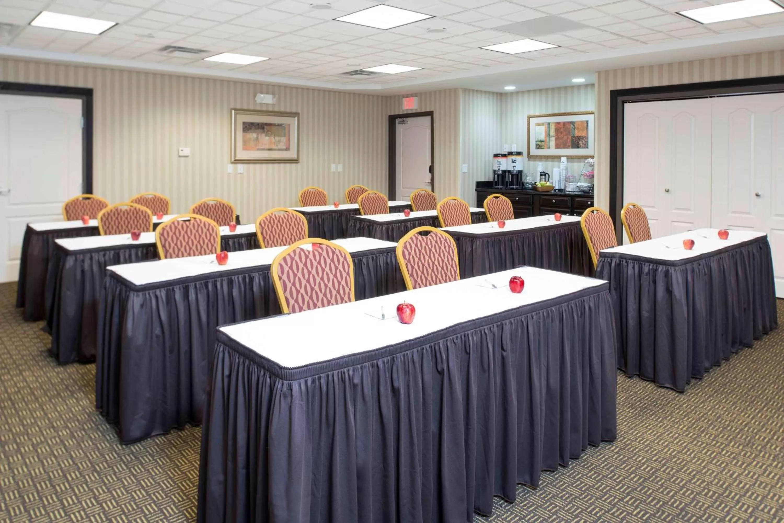 Meeting/conference room in Hampton Inn & Suites Danville