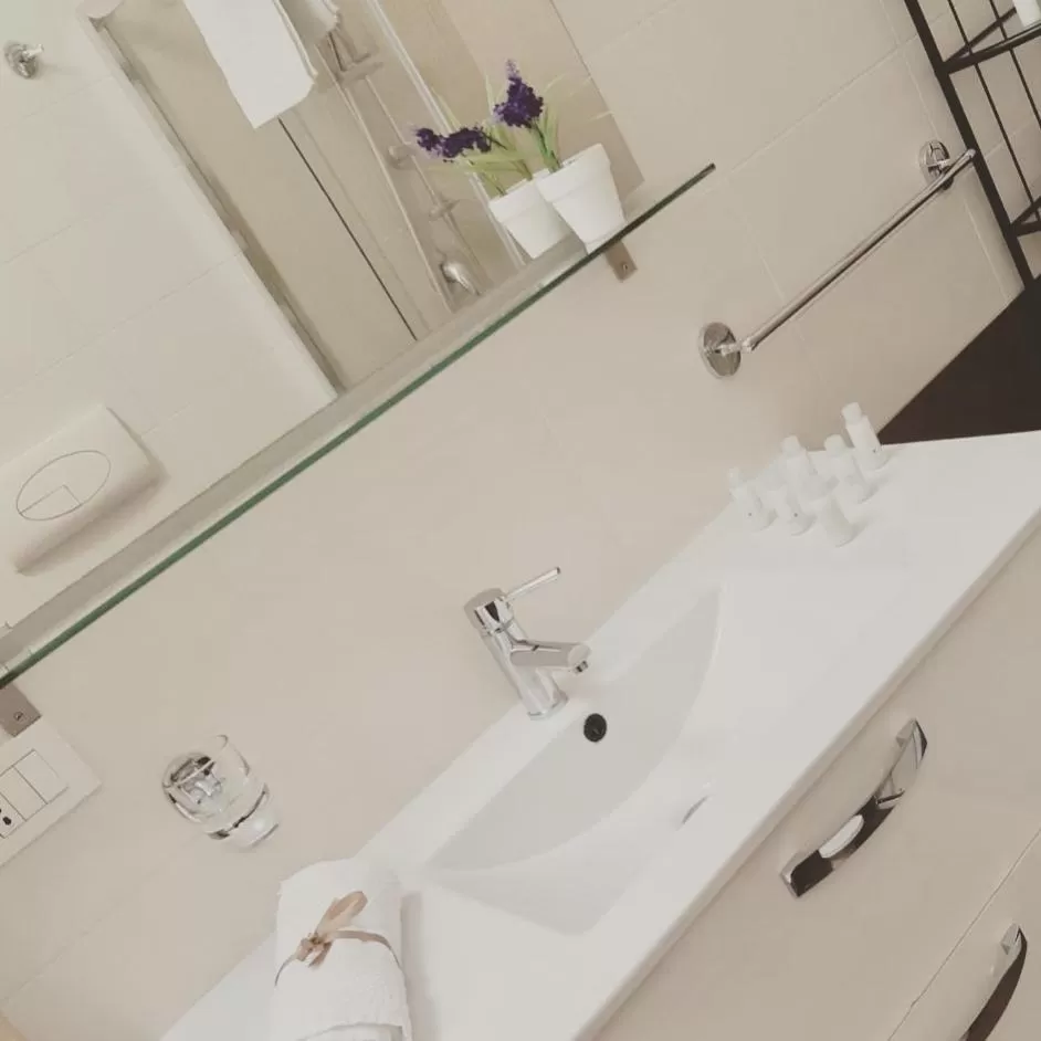 Bathroom in Momy Home