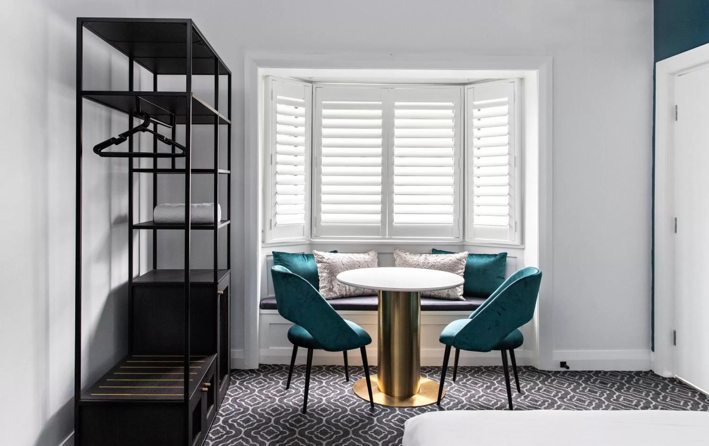 Seating area in Avoca Randwick by Sydney Lodges