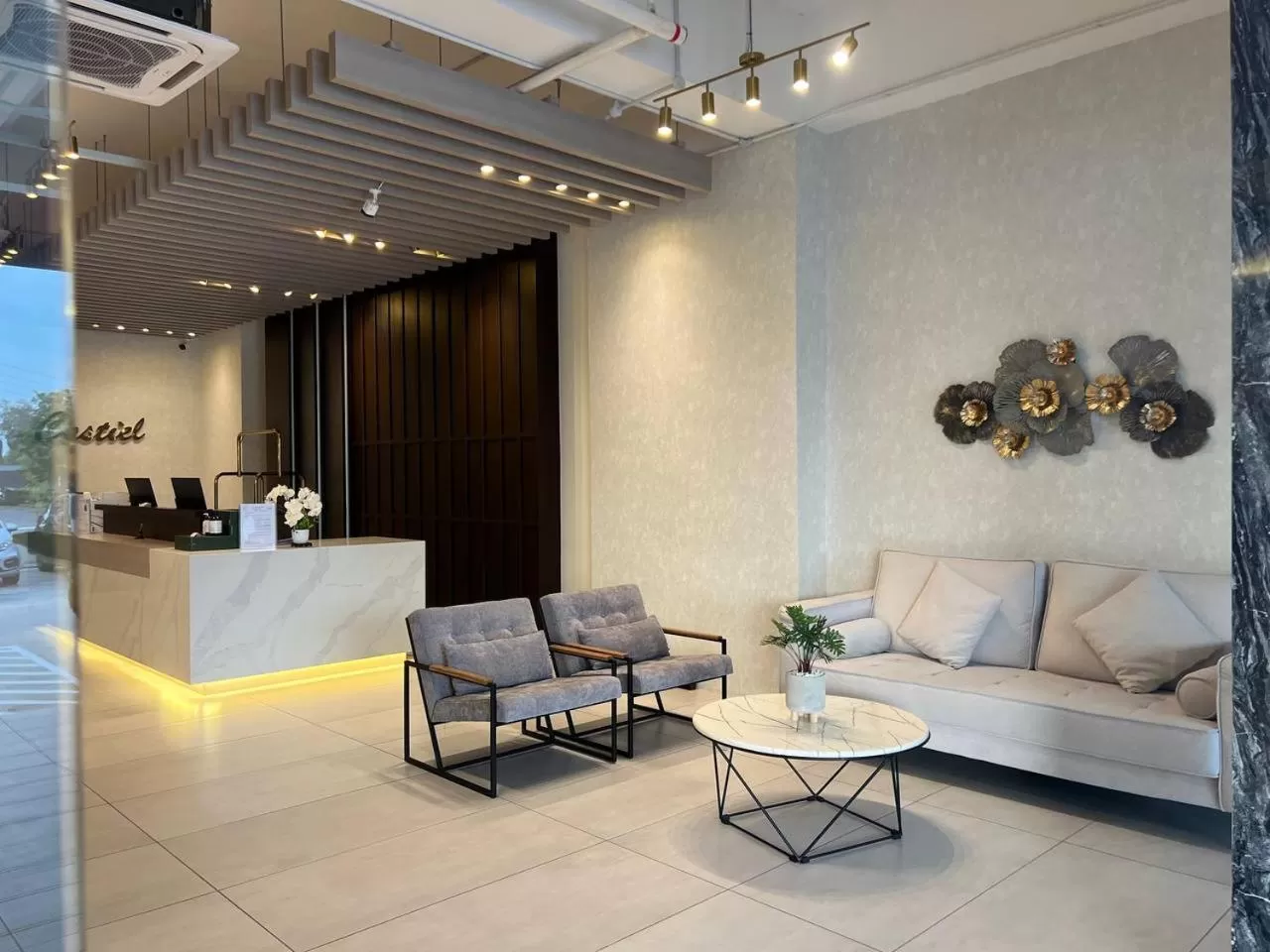 Lobby or reception in FUHOTEL