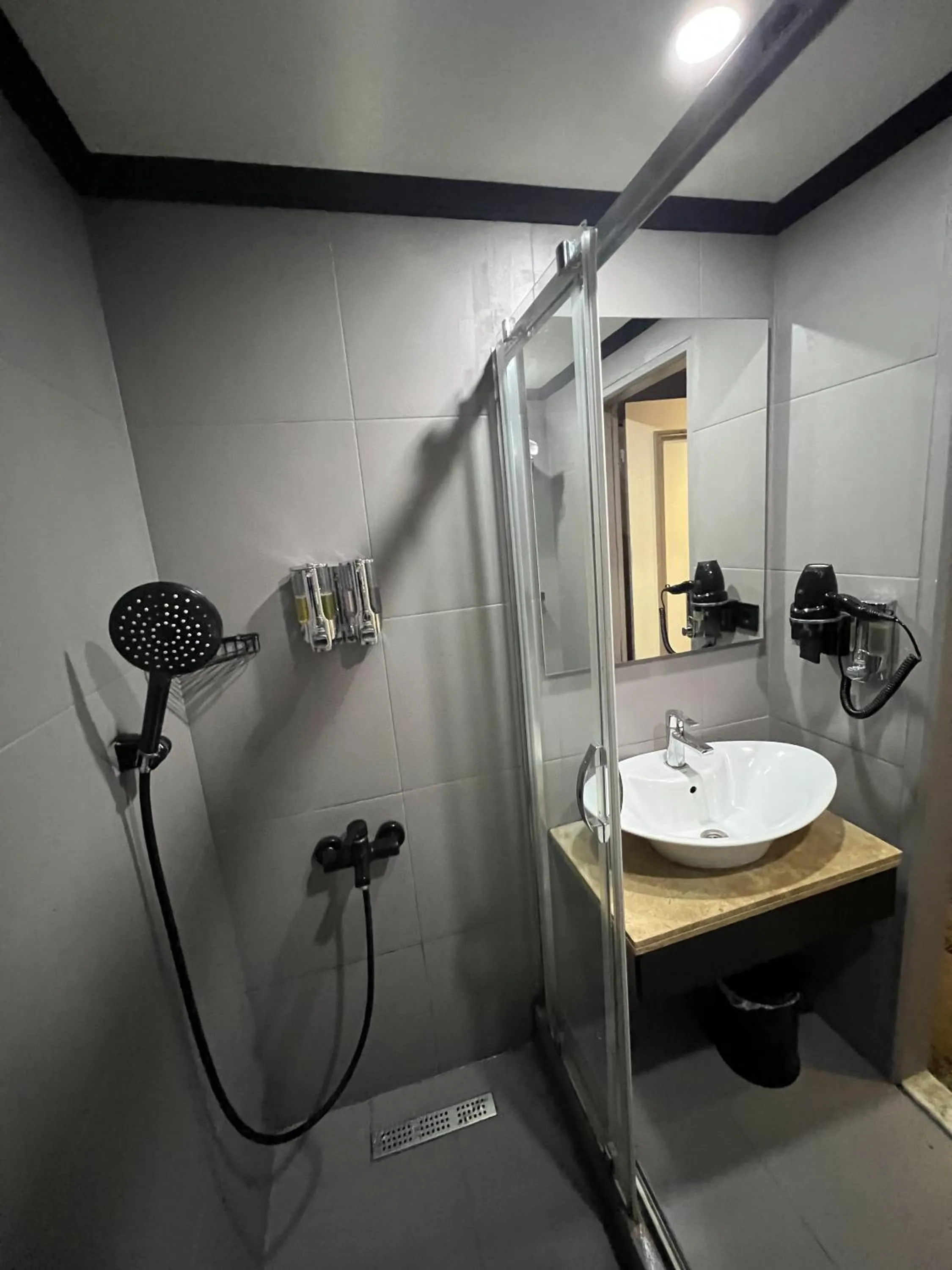 Bathroom in All Seasons Hotel