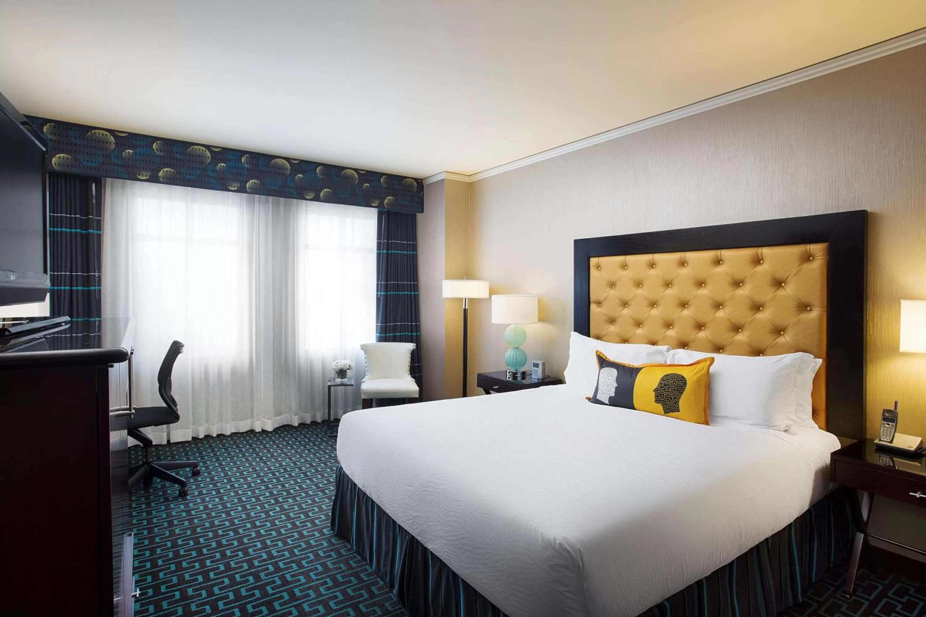 Bedroom, Bed in Juniper Hotel Cupertino, Curio Collection by Hilton