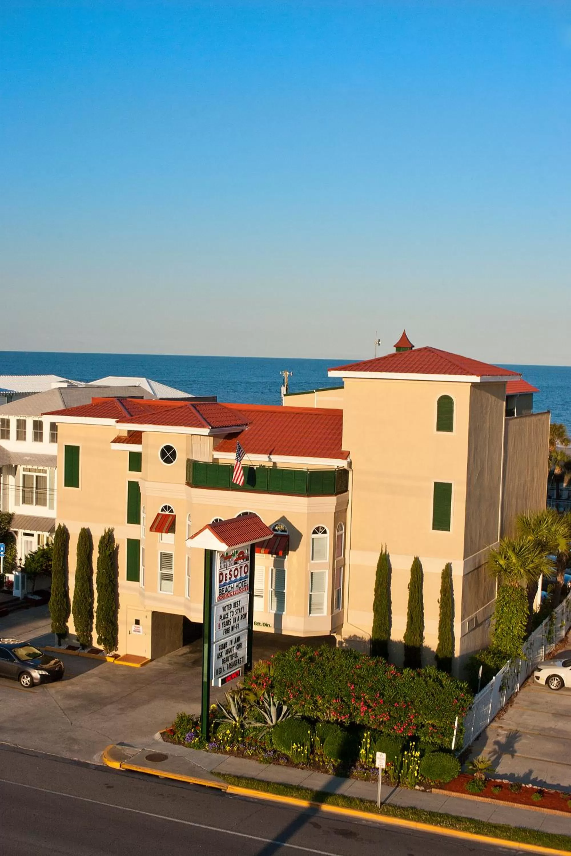 Property building in DeSoto Beach Hotel