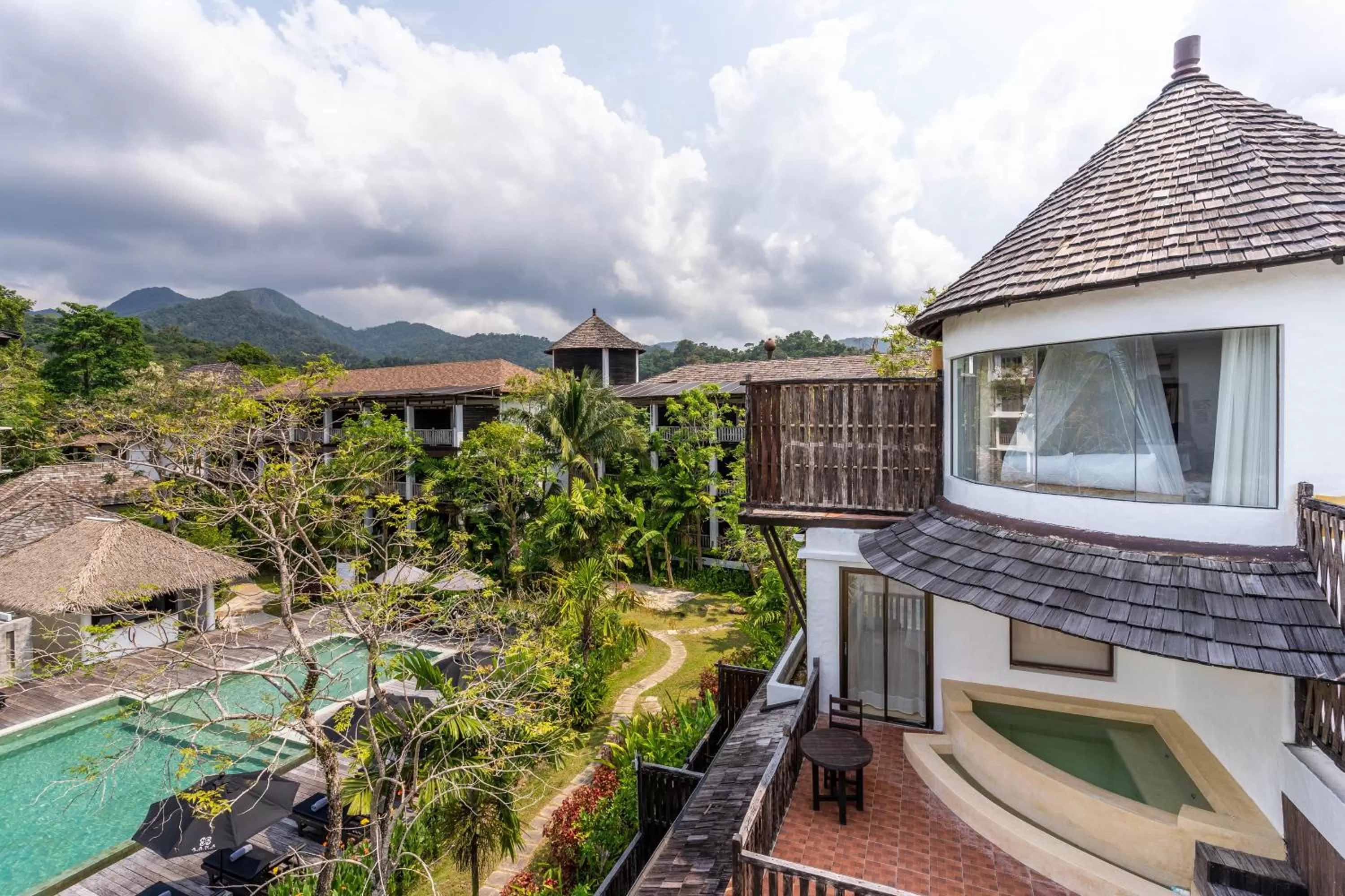 Property building in AANA Resort & Villas Koh Chang