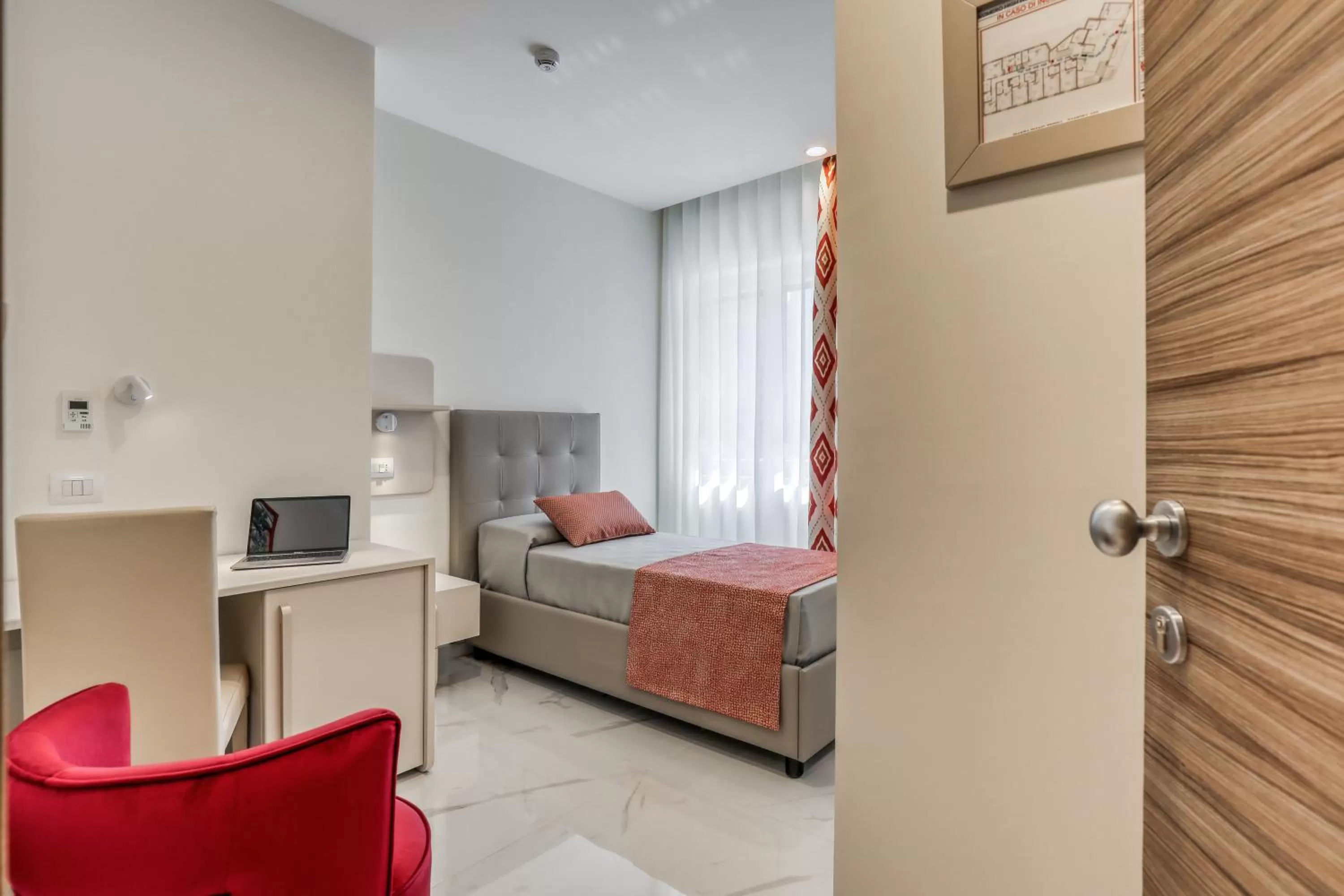 Bed in Vomero High Hotel