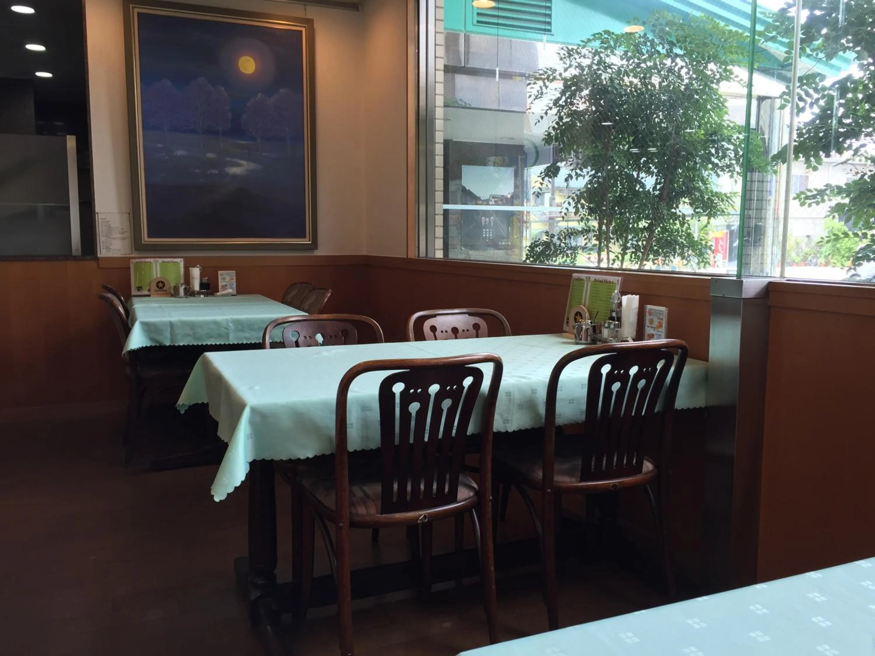 Restaurant/places to eat in Hotel Socia