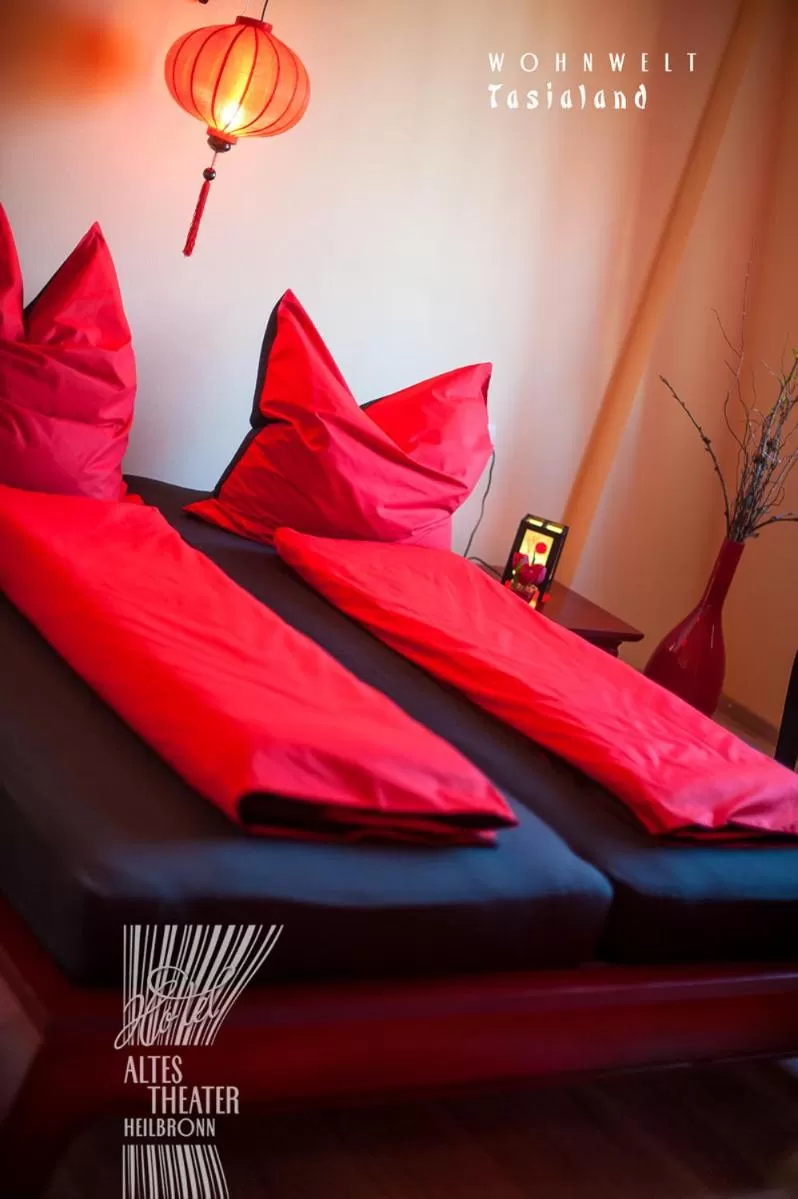 Bed in HOTEL ALTES THEATER Heilbronn