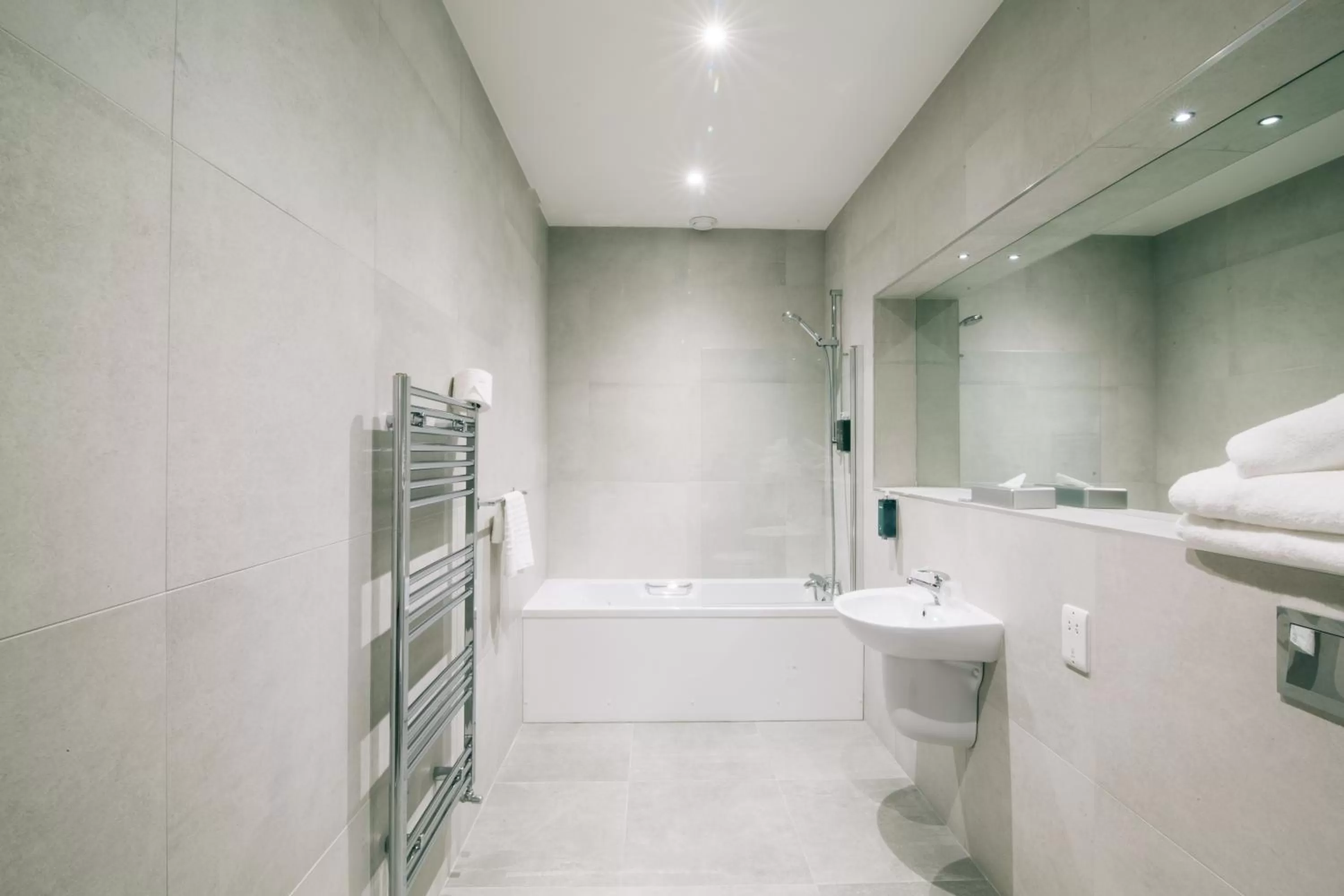 Shower in Haslem Hotel