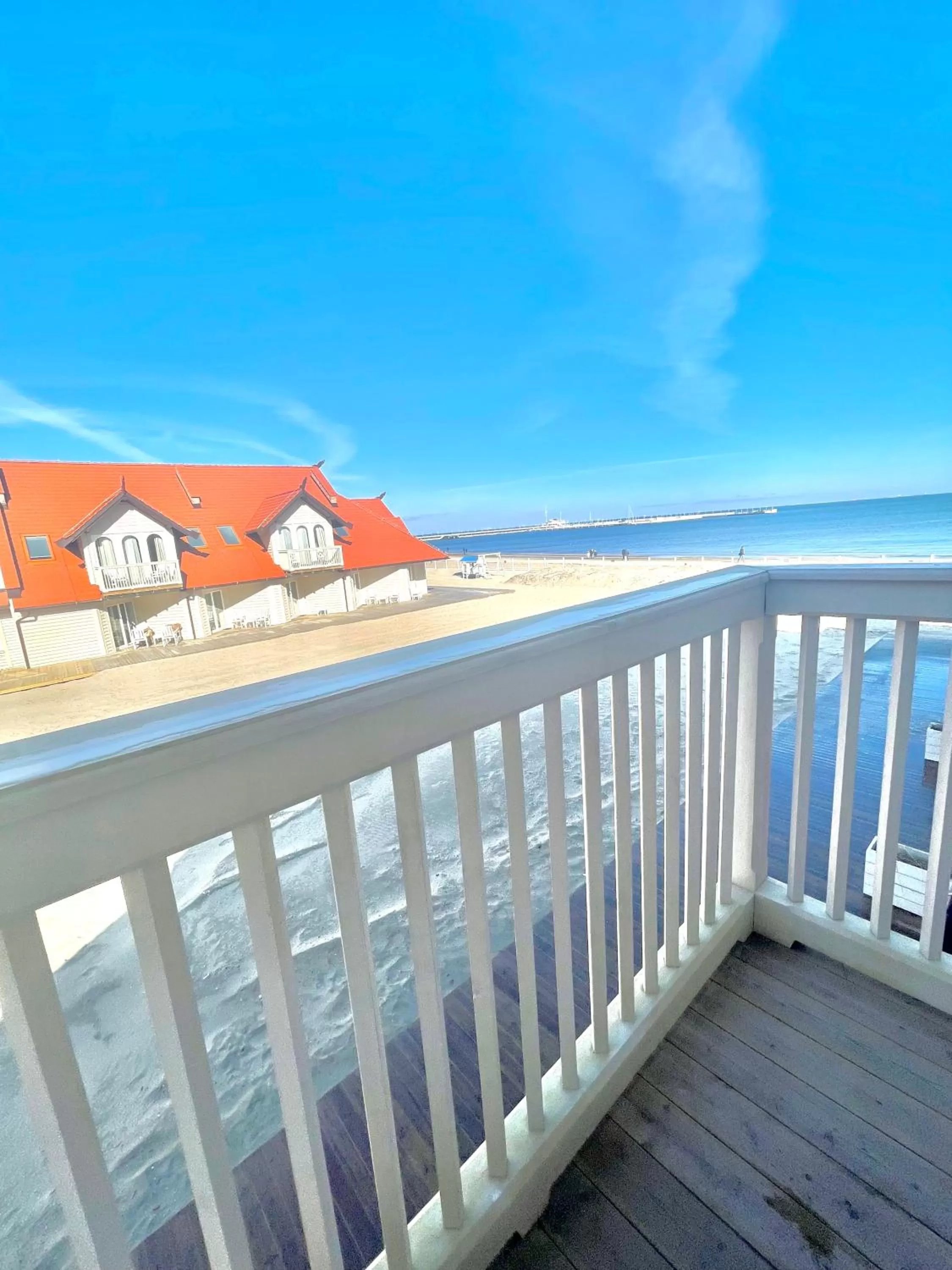 Deluxe Double Room with Balcony and Sea View in Hotel Zhong Hua